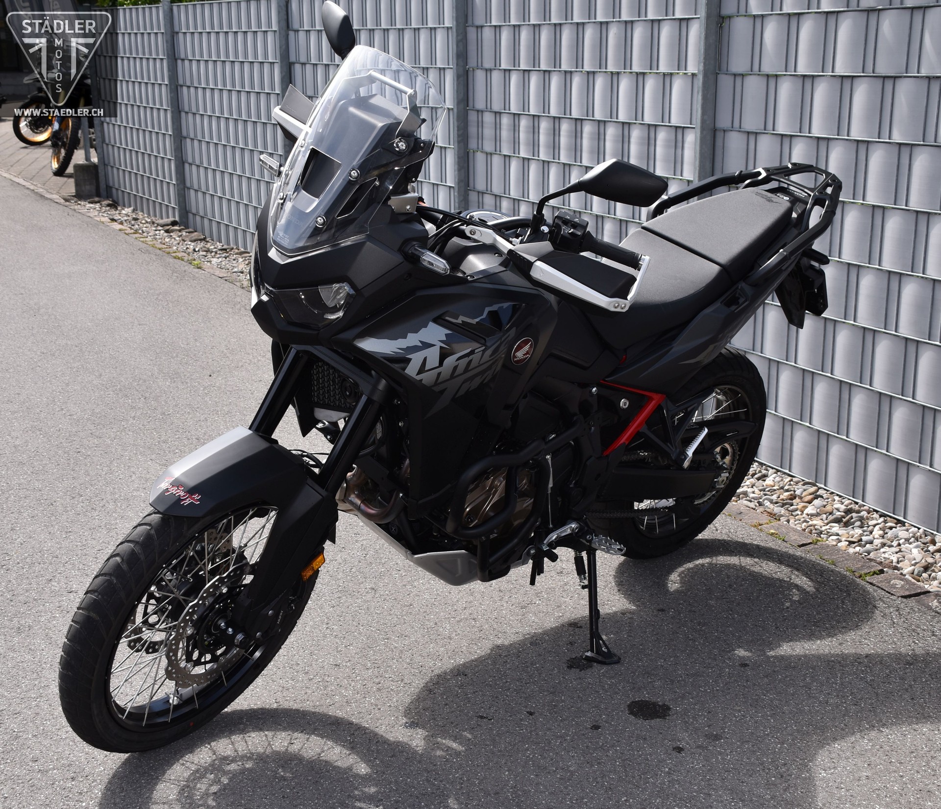 HONDA CRF 1100 Africa Twin-image-2