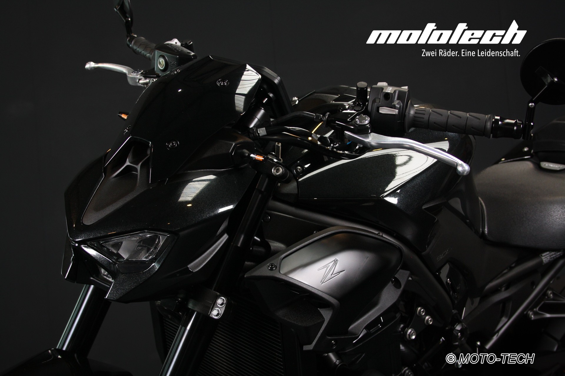 KAWASAKI Z 900 (35kW) STAGE 1 GOLDEN WHEELS-image-6