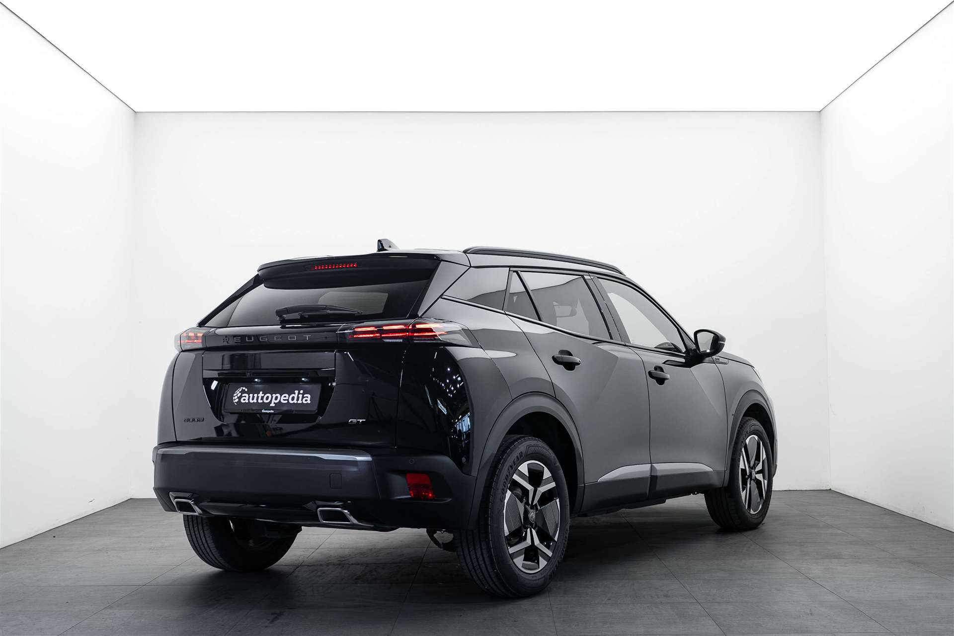 PEUGEOT 2008 1.2 PureTech GT Automat-showroom-element-2