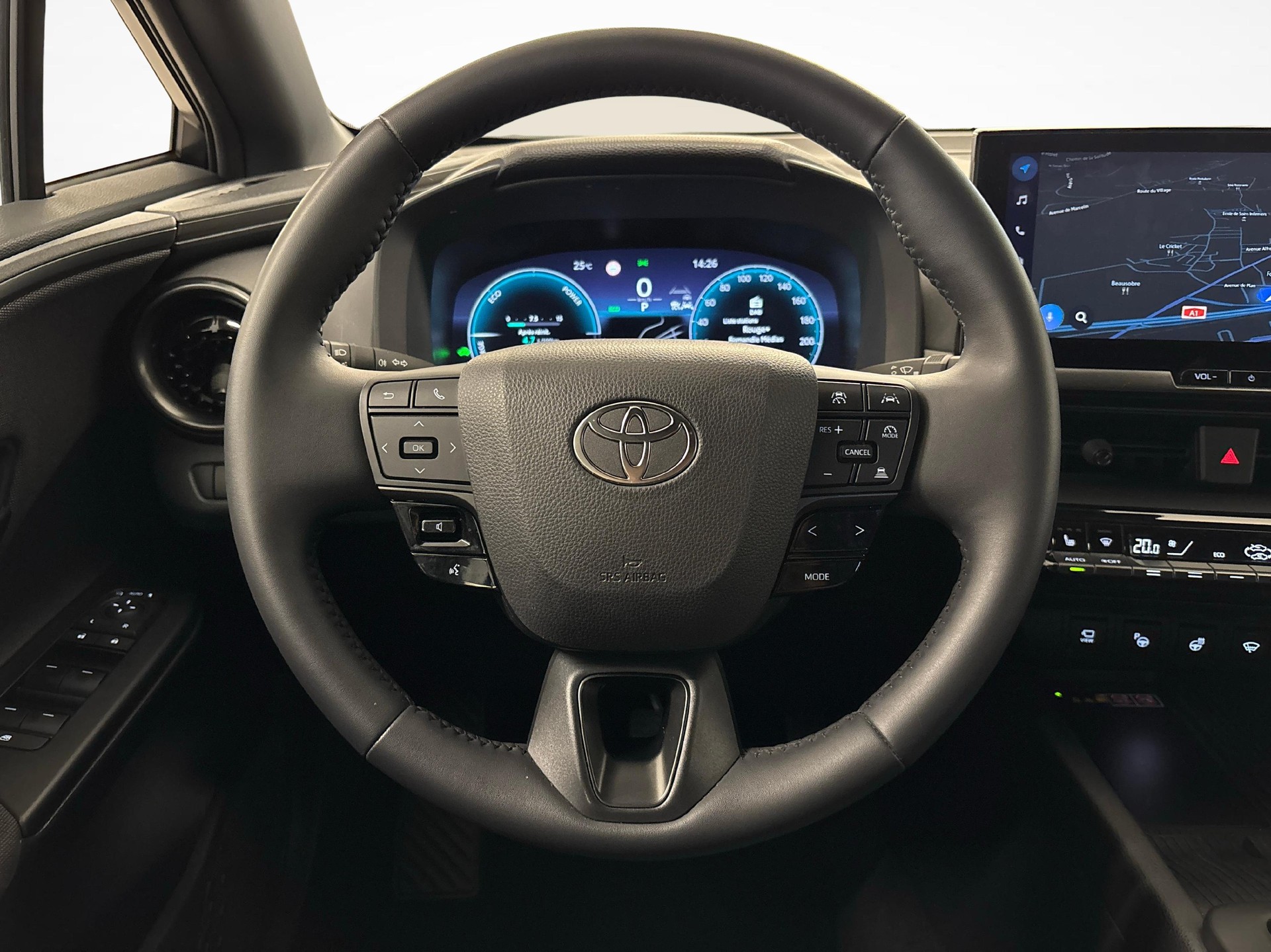 TOYOTA C-HR 2.0 HEV Trend 4x4-image-12