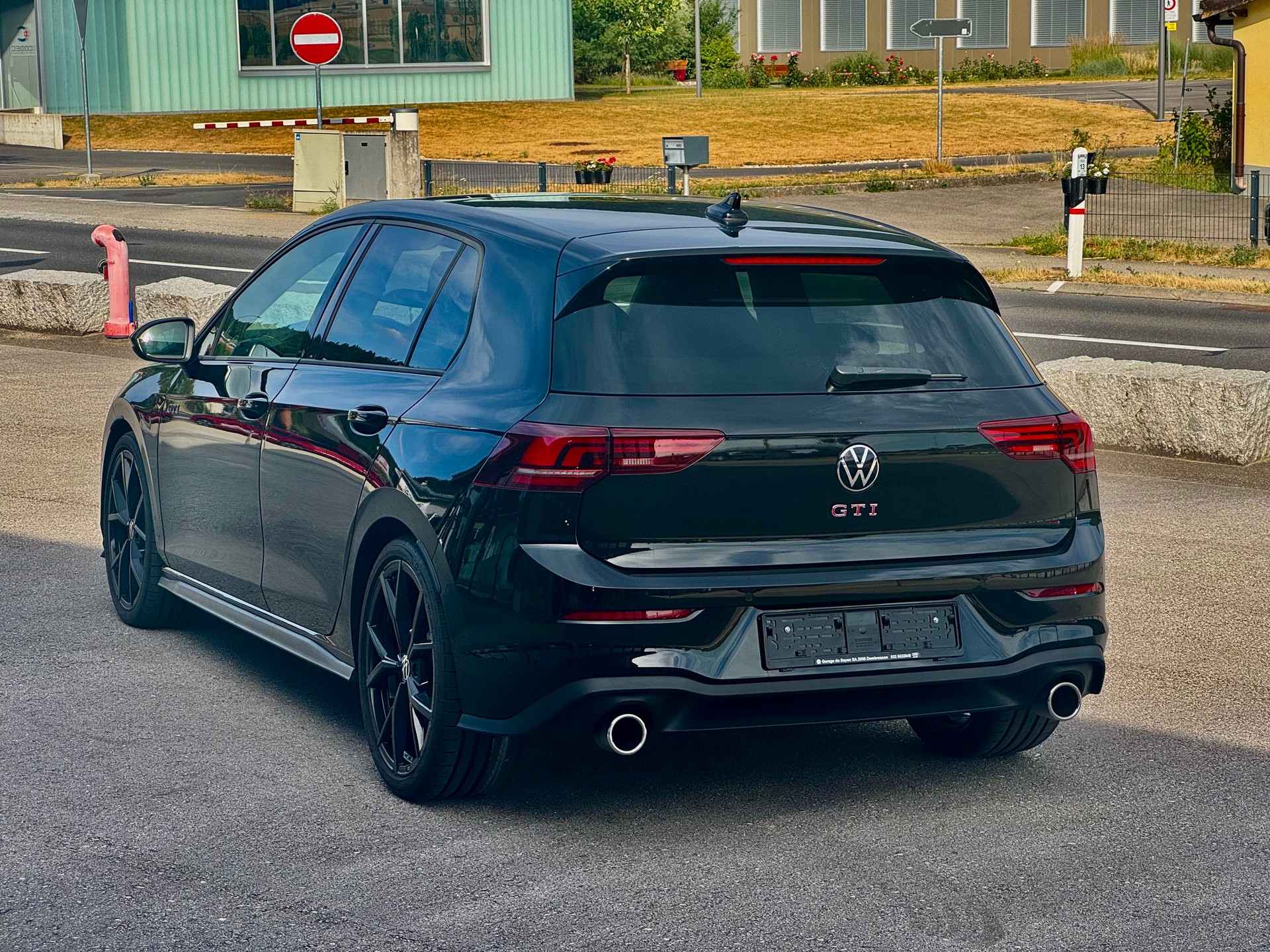 VW GOLF GTi 2.0 TSI DSG *BLACK STYLE EDITION*-image-7