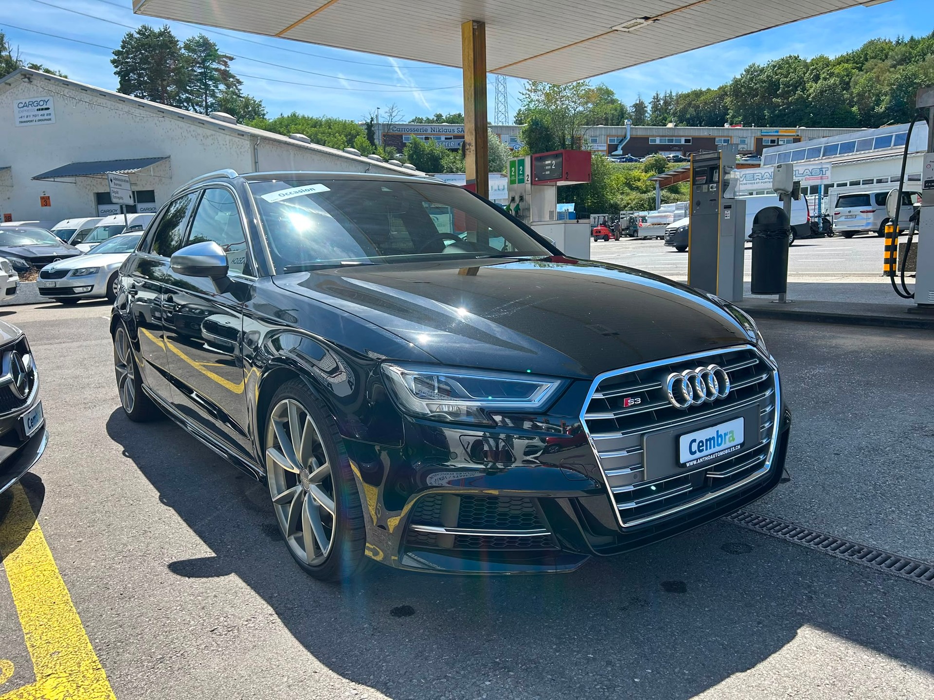 AUDI S3 Sportback 2.0 TFSI Quattro S-tronic-image-2