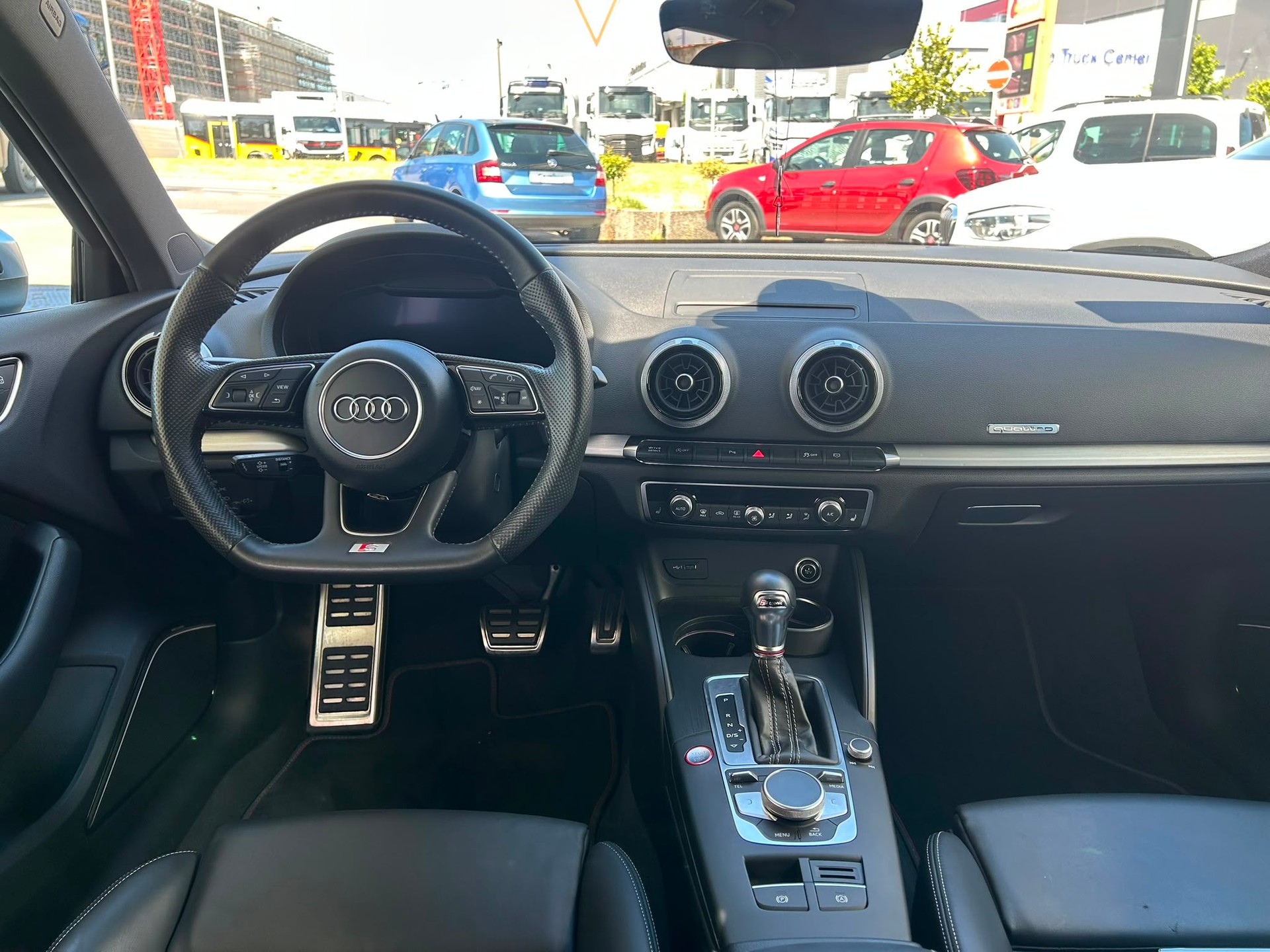 AUDI S3 Sportback 2.0 TFSI Quattro S-tronic-image-7