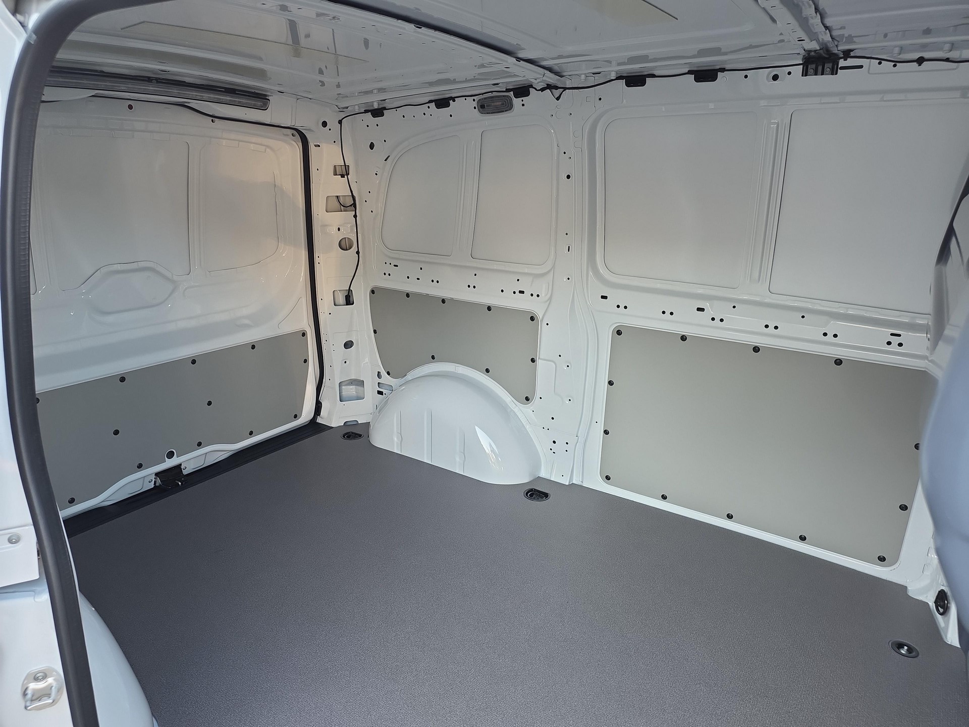 MERCEDES-BENZ Vito 110 CDI KA Base K ENTRY-image-16