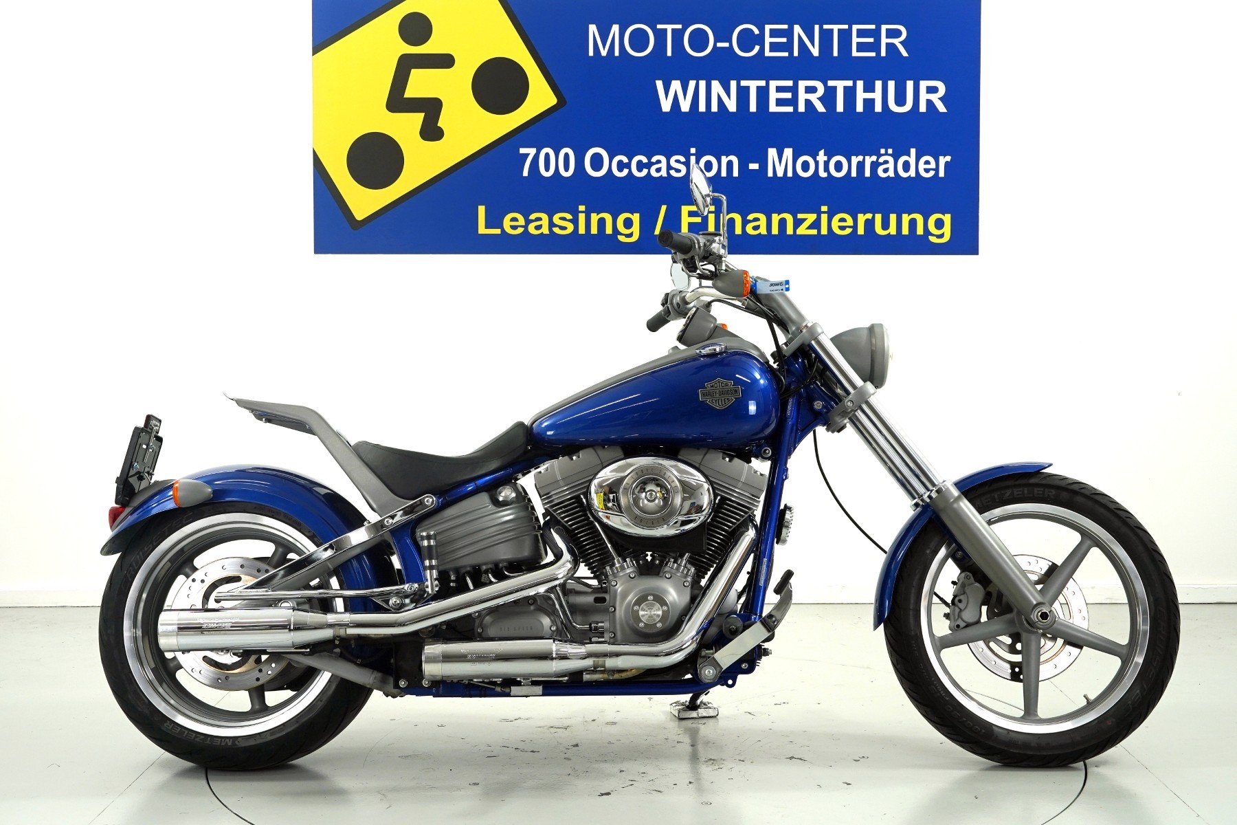 HARLEY-DAVIDSON FXCW-image-0