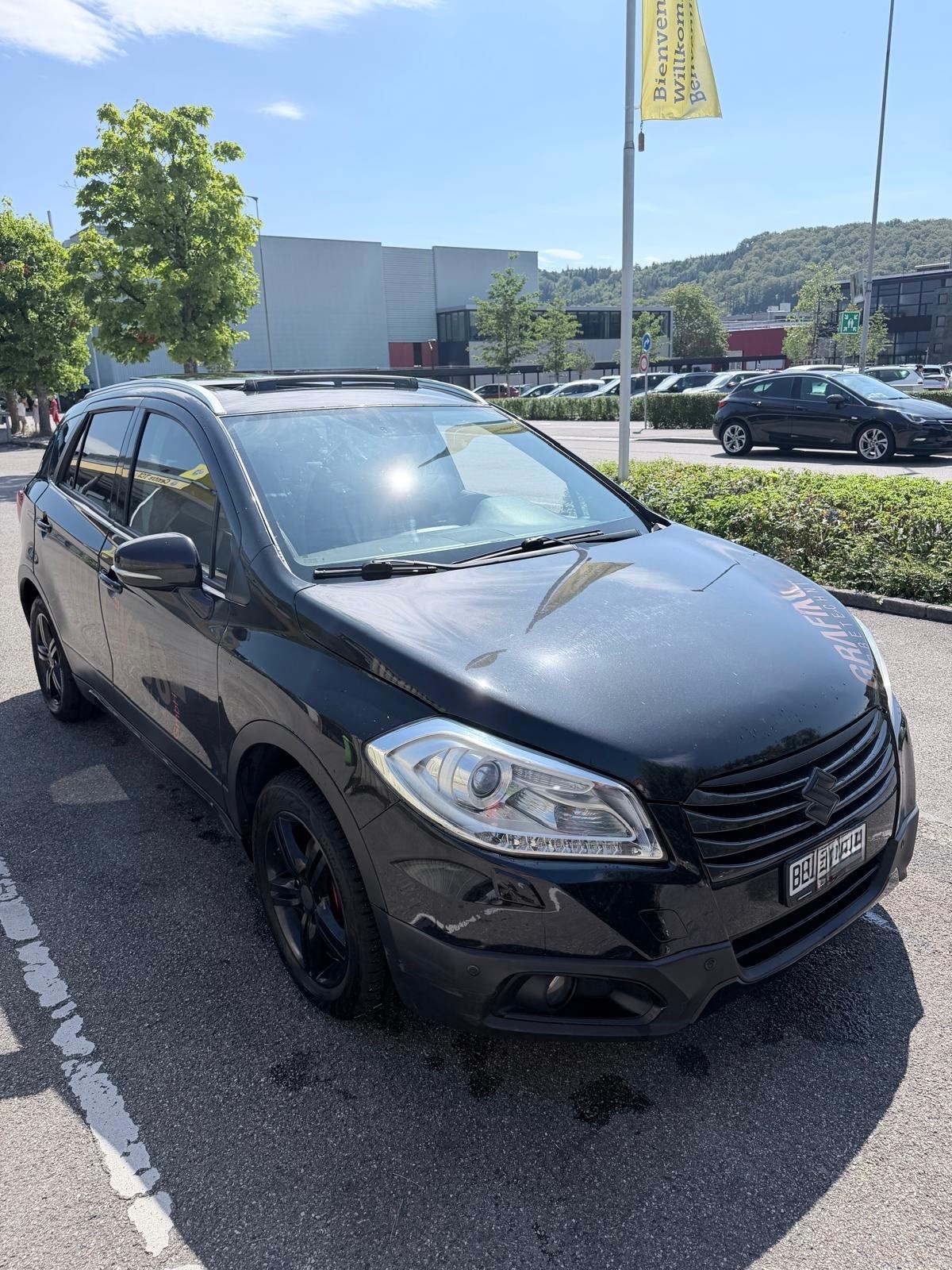 SUZUKI SX4 S-Cross 1.6 TD PizSulai Top 4WD TCSS-image-2