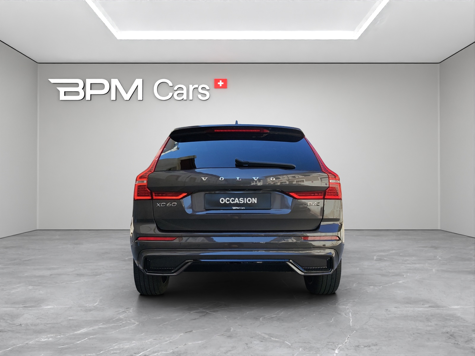 VOLVO XC60 2.0 B4 MH Ultimate Dark AWD-showroom-element-2