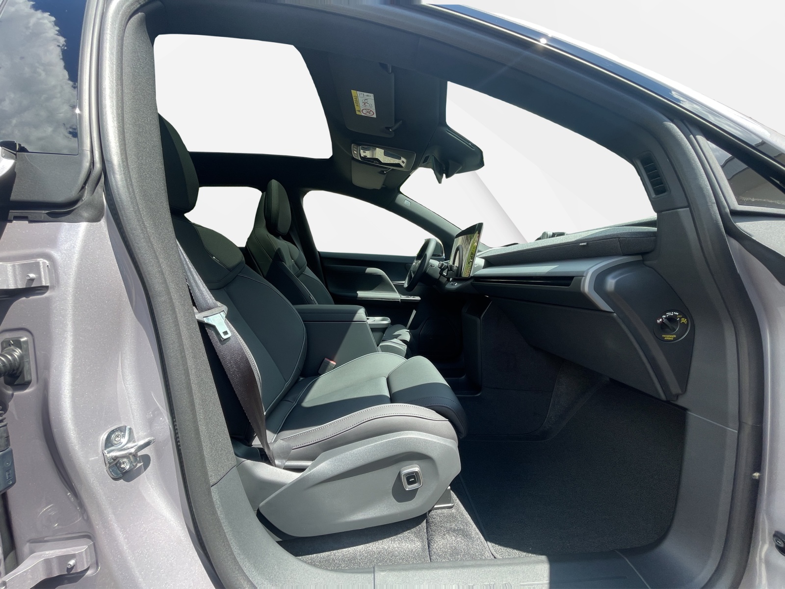 VOLVO EX60 Twin Ultra AWD-image-15