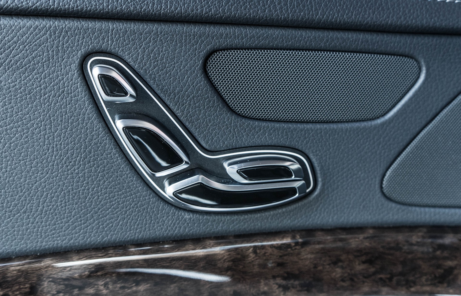 MERCEDES-BENZ S 350 CDI 7G-Tronic STOFF AUSSTATTUNG !-image-13
