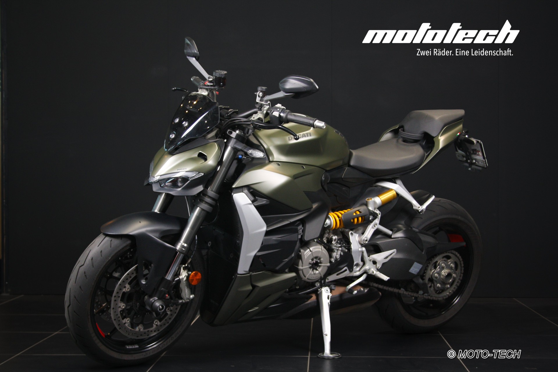 DUCATI Streetfighter V2-image-5