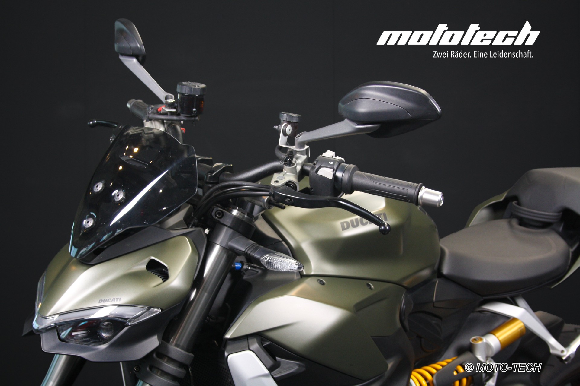 DUCATI Streetfighter V2-image-6