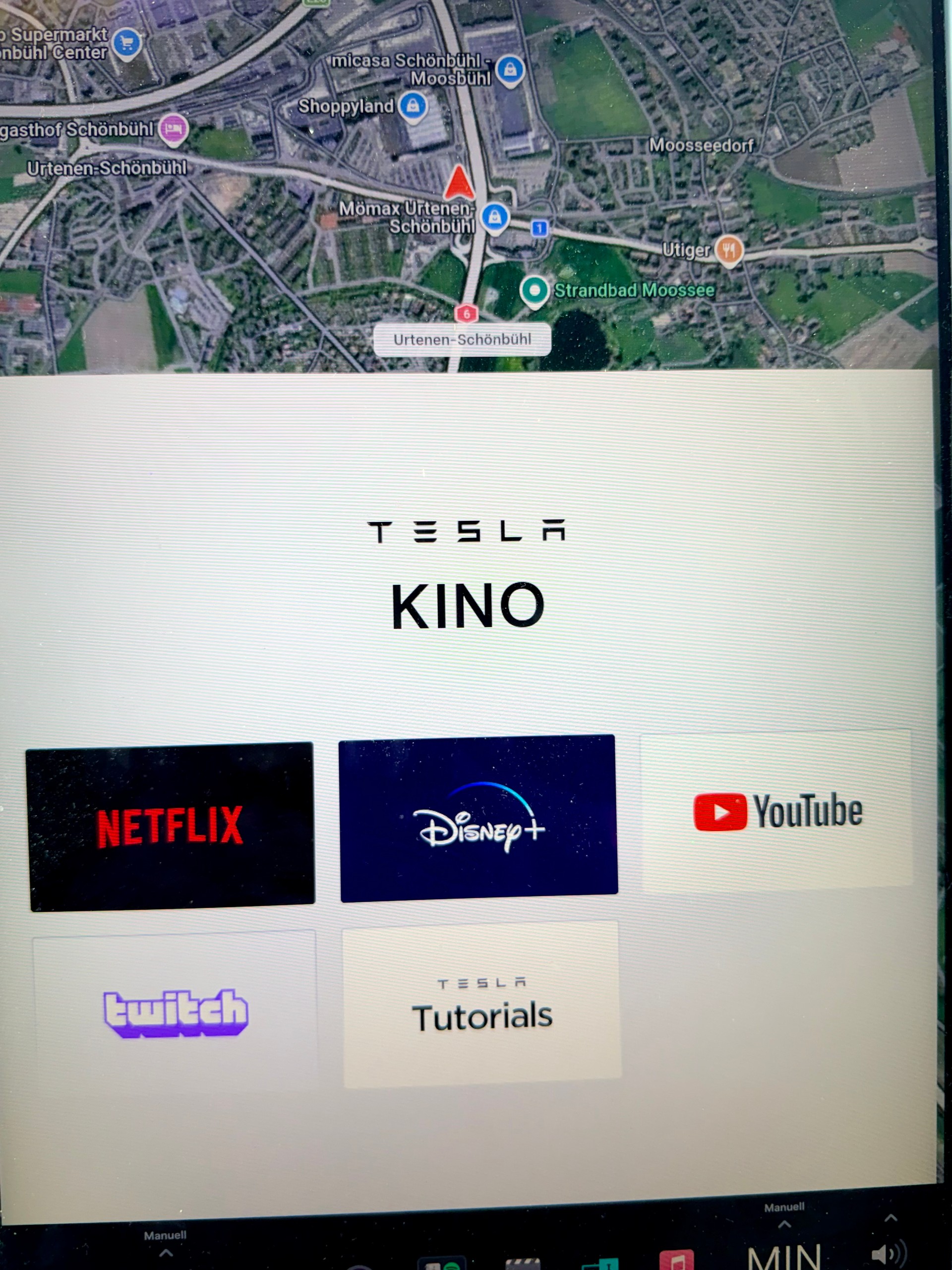 TESLA Model S 85 D Performance Free Supercharger-image-15