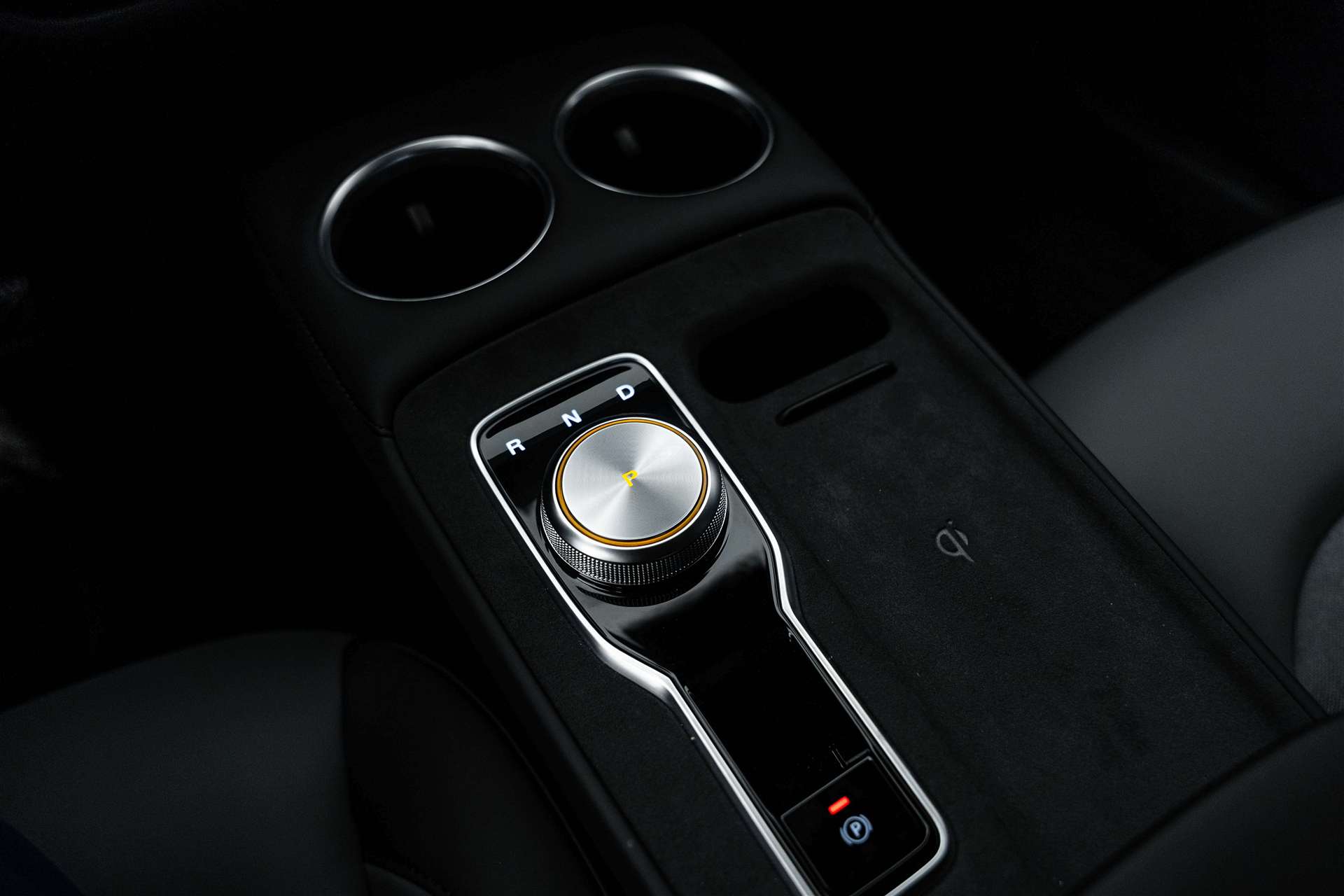 MG MG 4 EV 64kWh Premium Facelift Automat-image-25