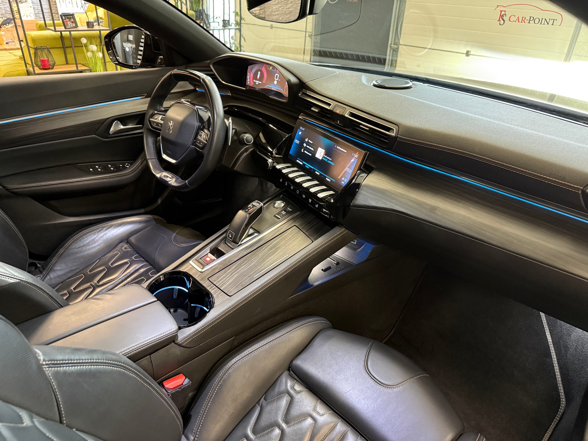 PEUGEOT 508 SW 1.6 Pure Tech GT EAT8-image-13