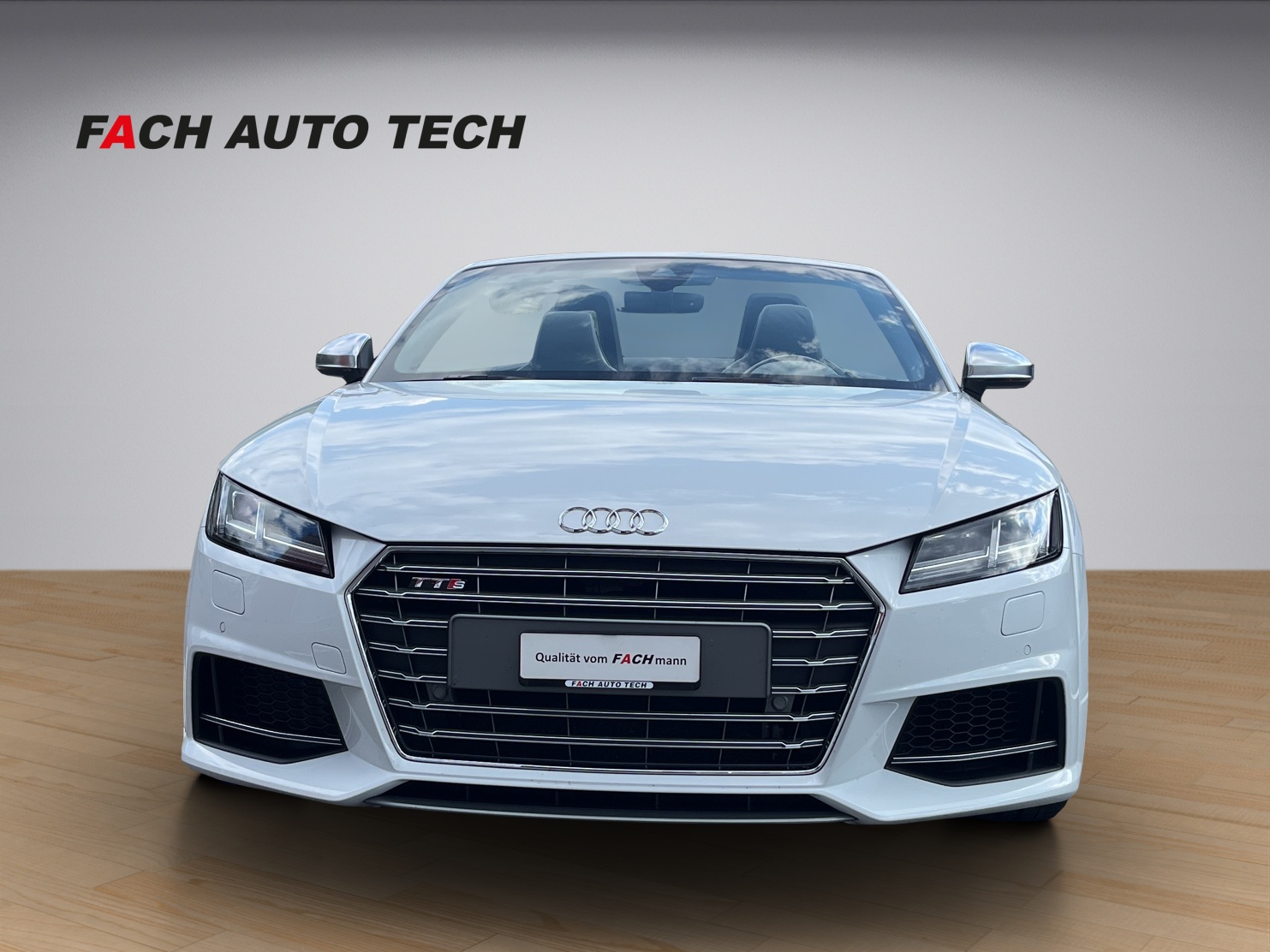 AUDI TTS Roadster 2.0 TFSI quattro S-Tronic-showroom-element-1