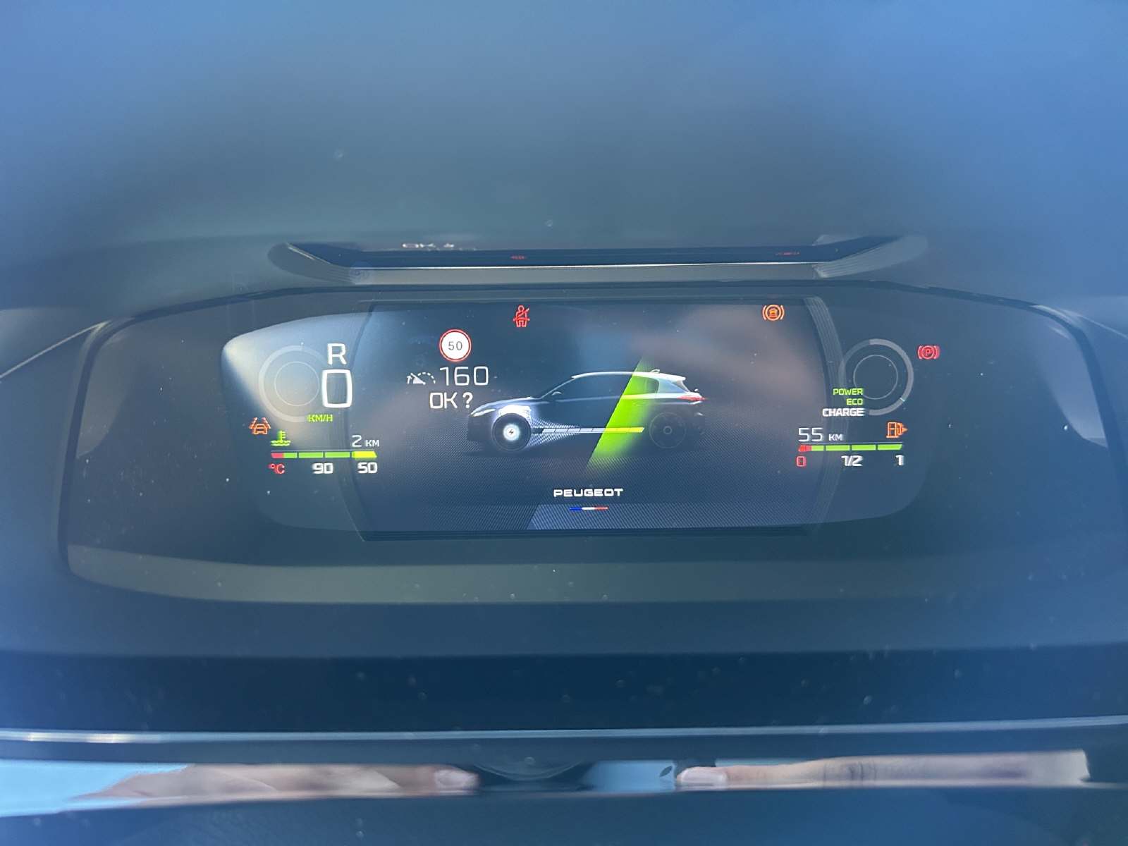 PEUGEOT 308 1.2 Hybrid GT-image-10