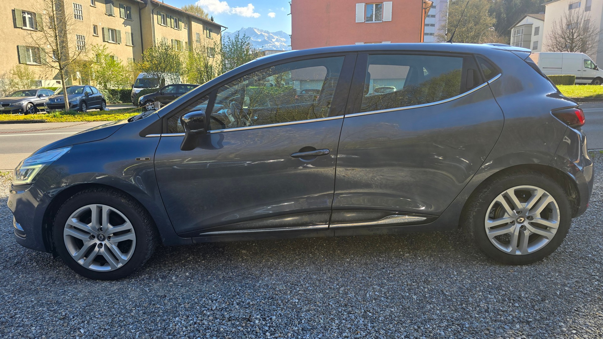 RENAULT Clio 1.5 dCi Intens EDC-showroom-element-2