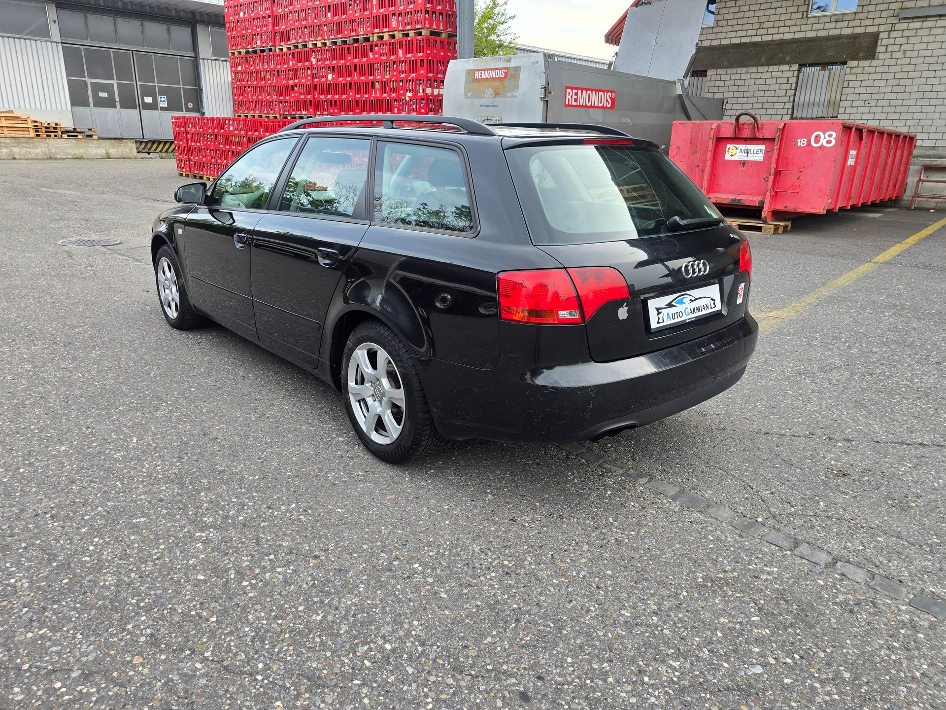 AUDI A4 Avant 2.0 TDI-image-4