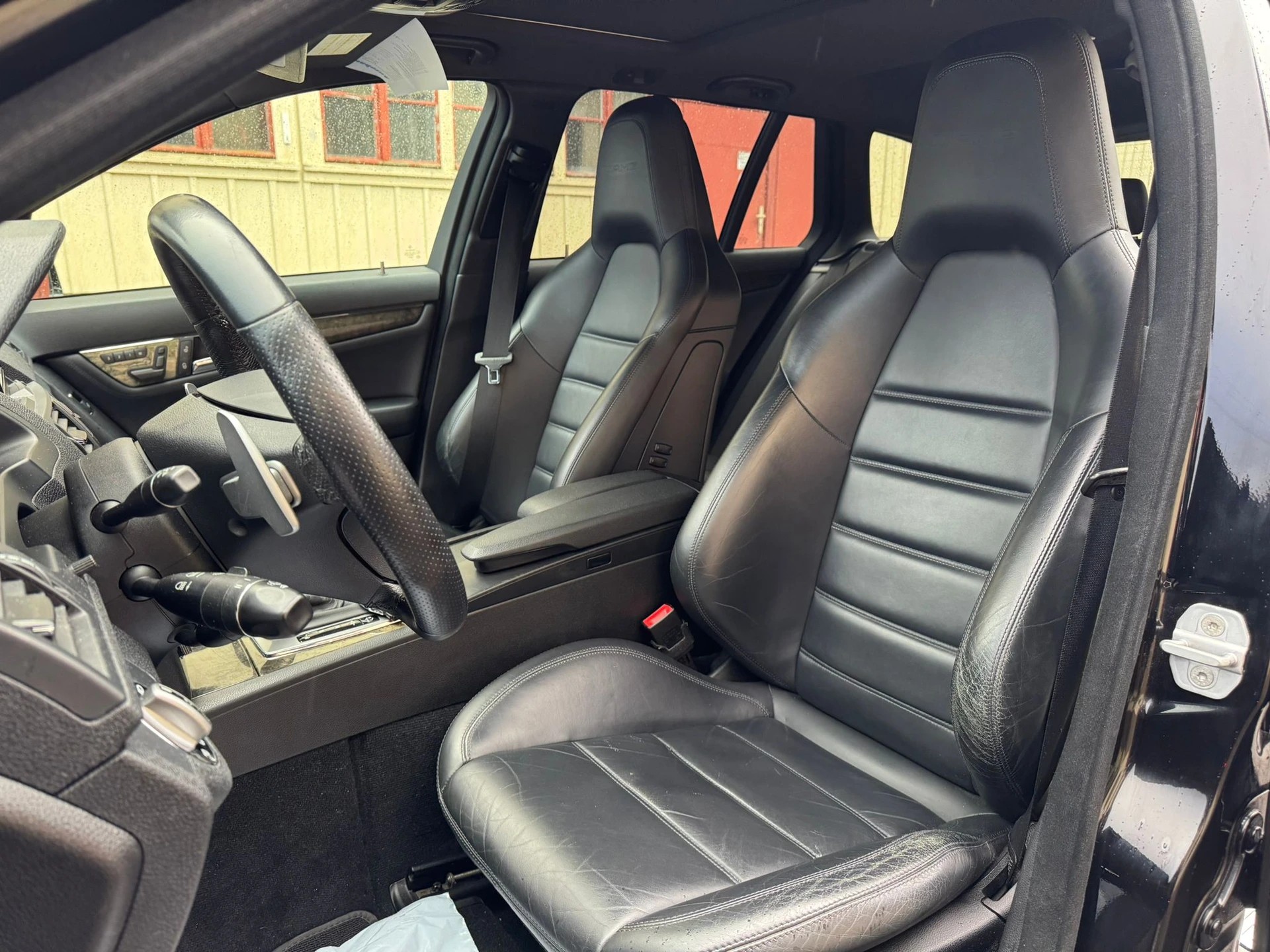 MERCEDES-BENZ C 63 AMG Avantgarde 7G-Tronic-image-11