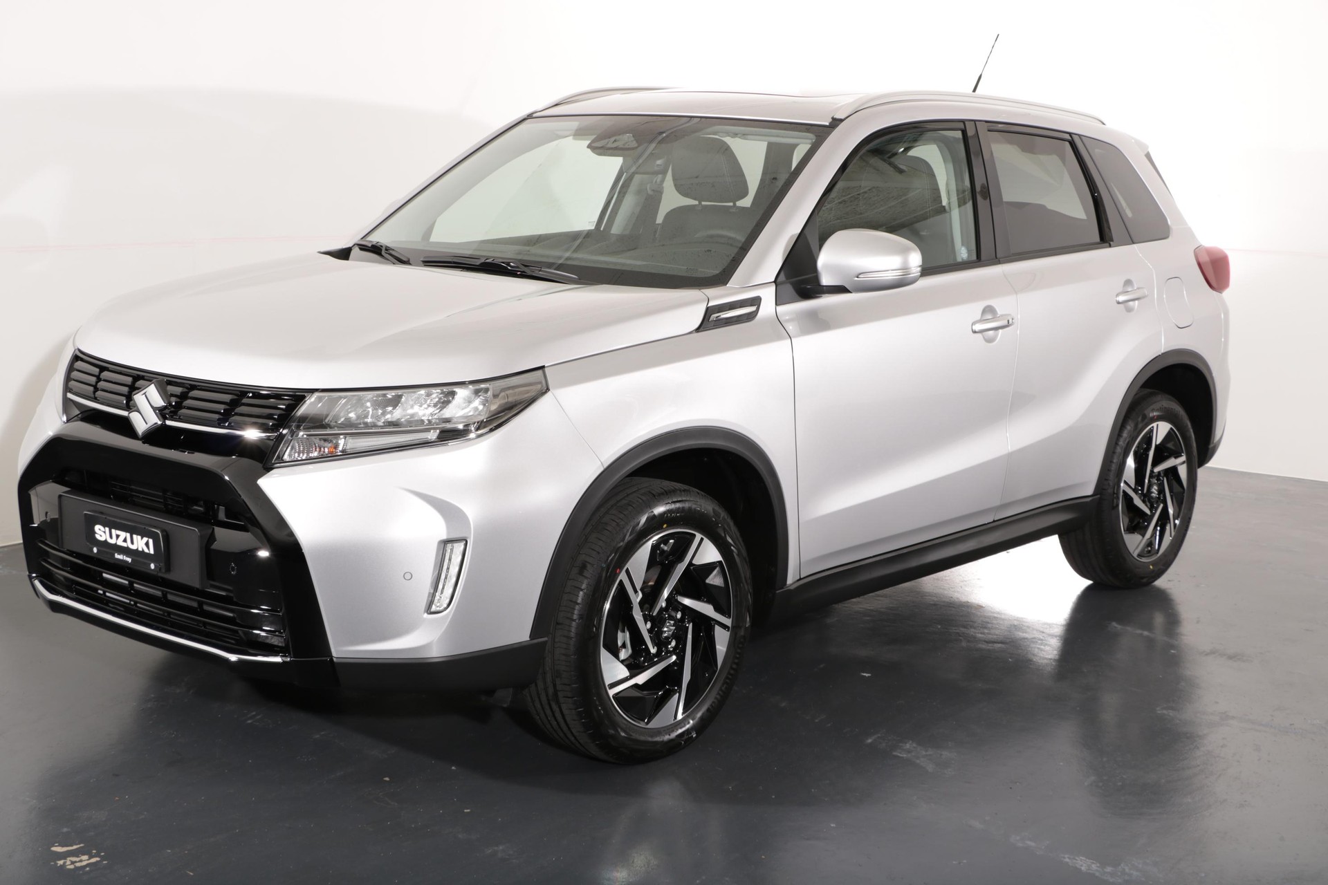 SUZUKI Vitara 1.4 T Compact Top Hybrid 4x4-showroom-element-1