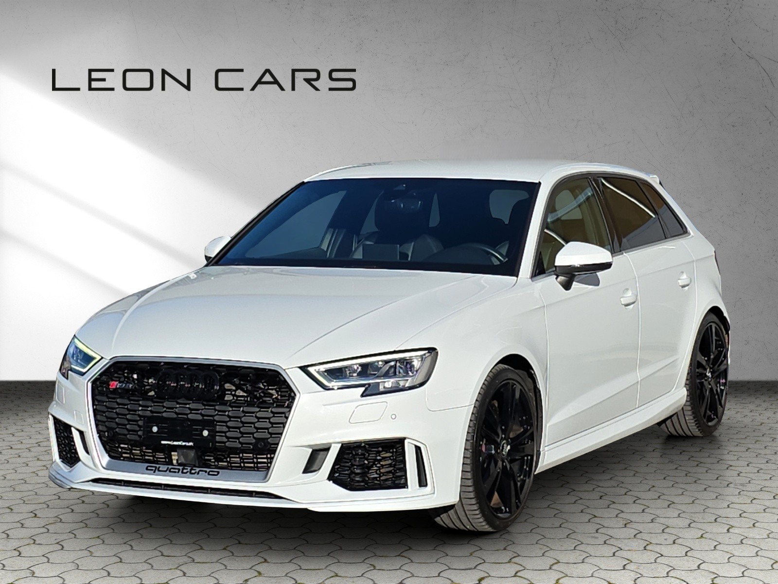 AUDI RS3 Sportback 2.5 TSI quattro S-tronic 400 PS Bang & Olufsen