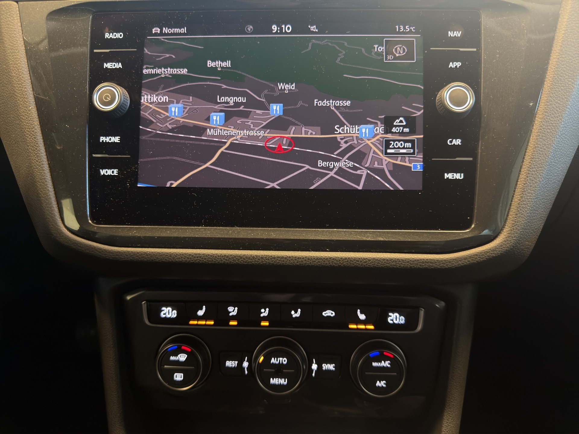 VW Tiguan 1.4TSI ACT Trendline 4Motion DSG*AHK*-image-10