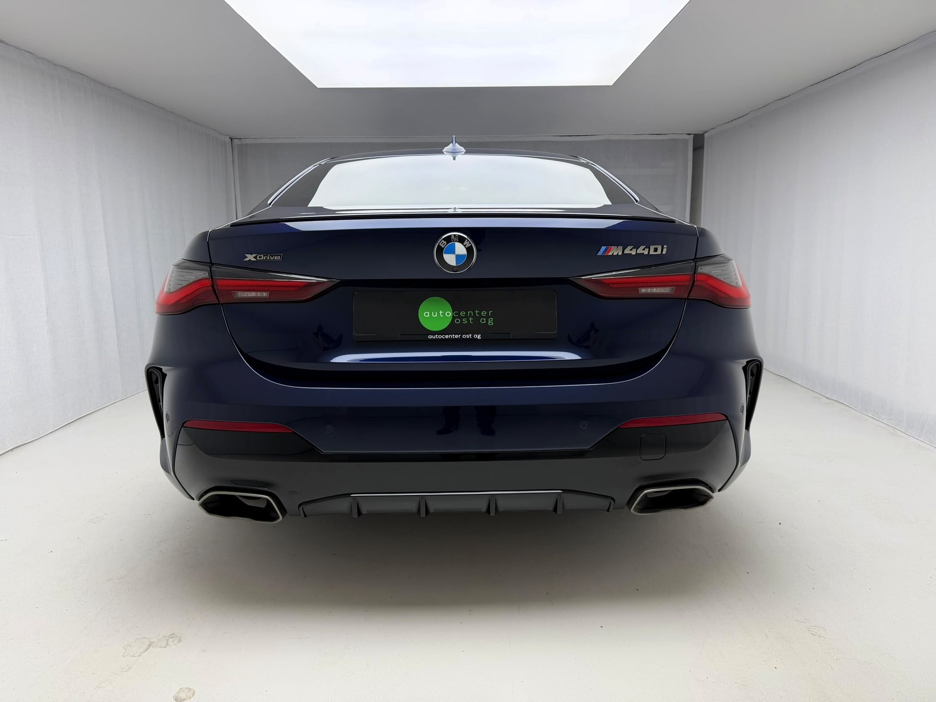 BMW M440i xDrive 48V Coupé Steptronic-image-5