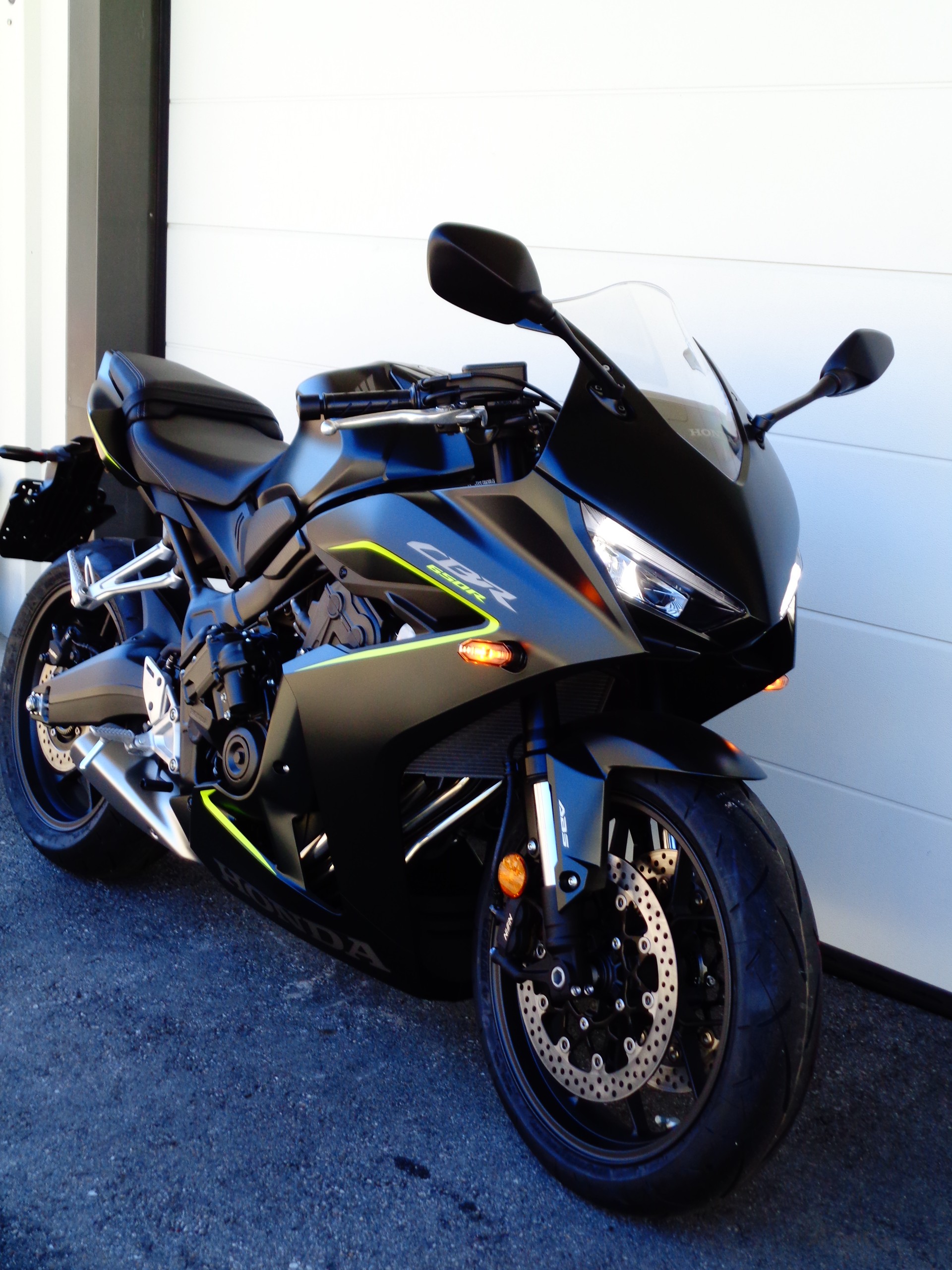 HONDA CBR 650 R E-Clutch (35kW)