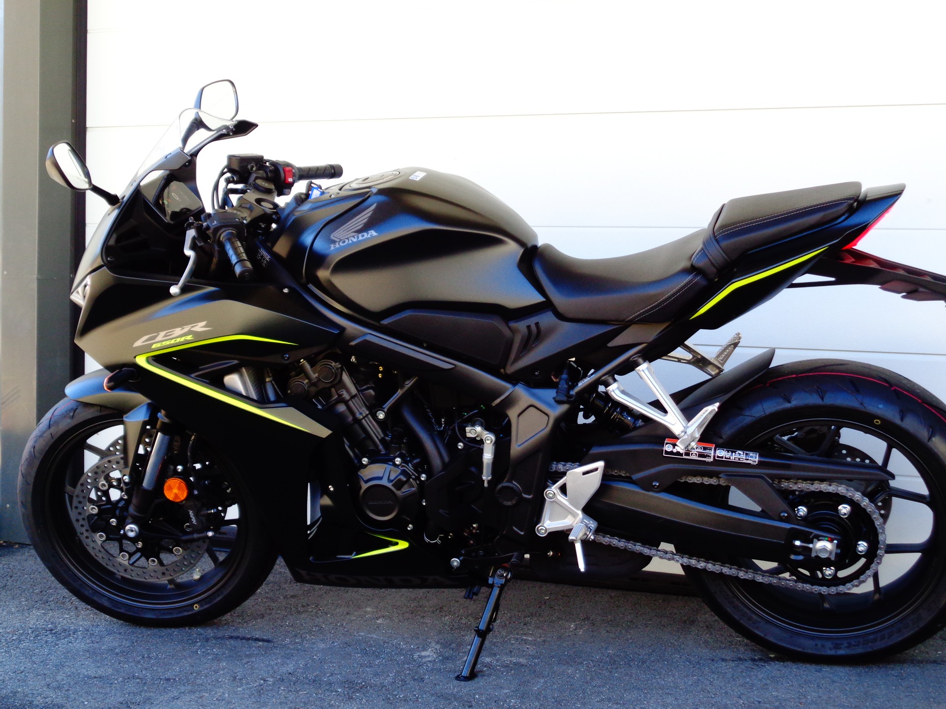 HONDA CBR 650 R E-Clutch (35kW)-image-5