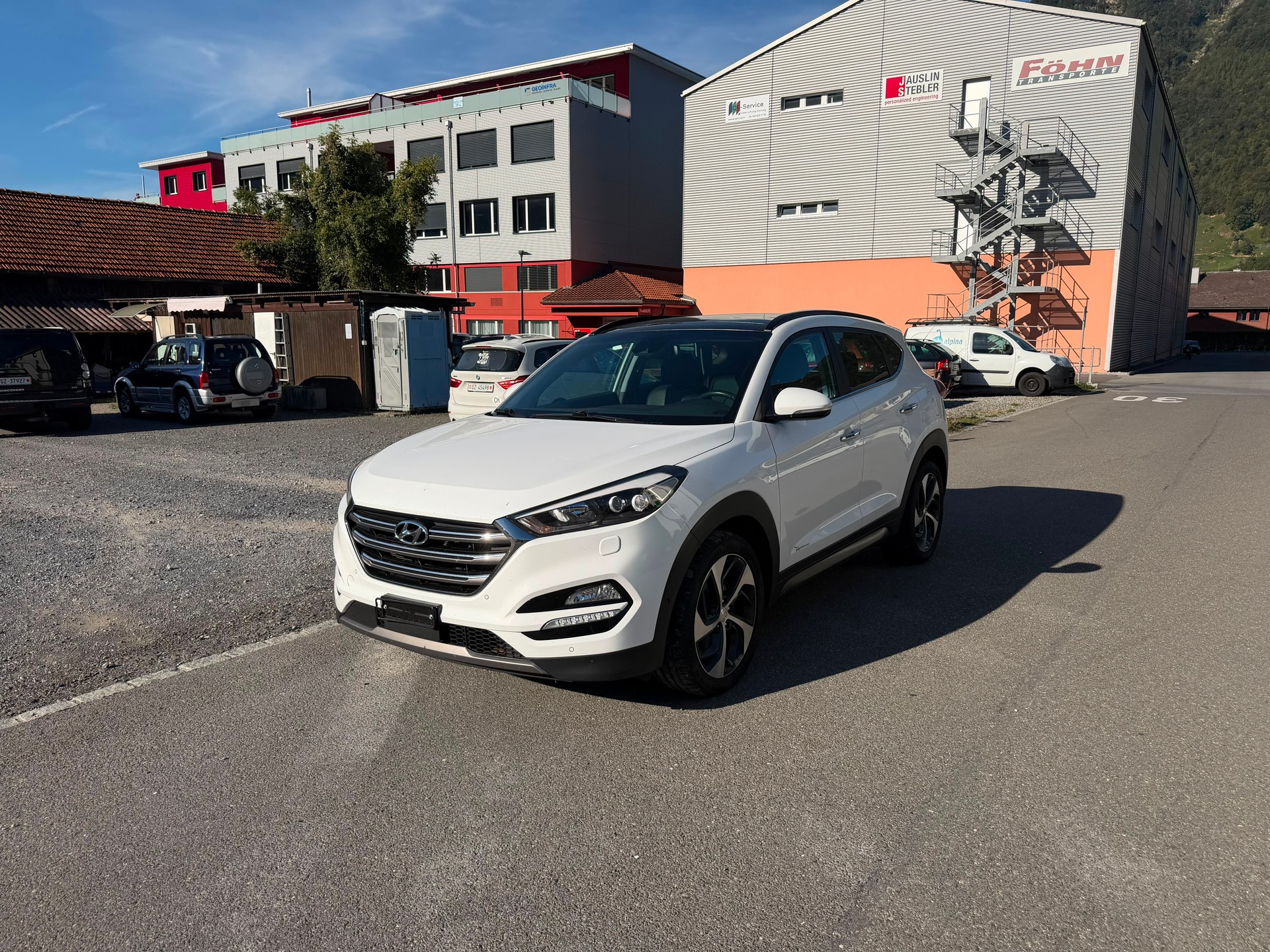 HYUNDAI Tucson 2.0 CRDI Vertex 4WD Automatic-showroom-element-1