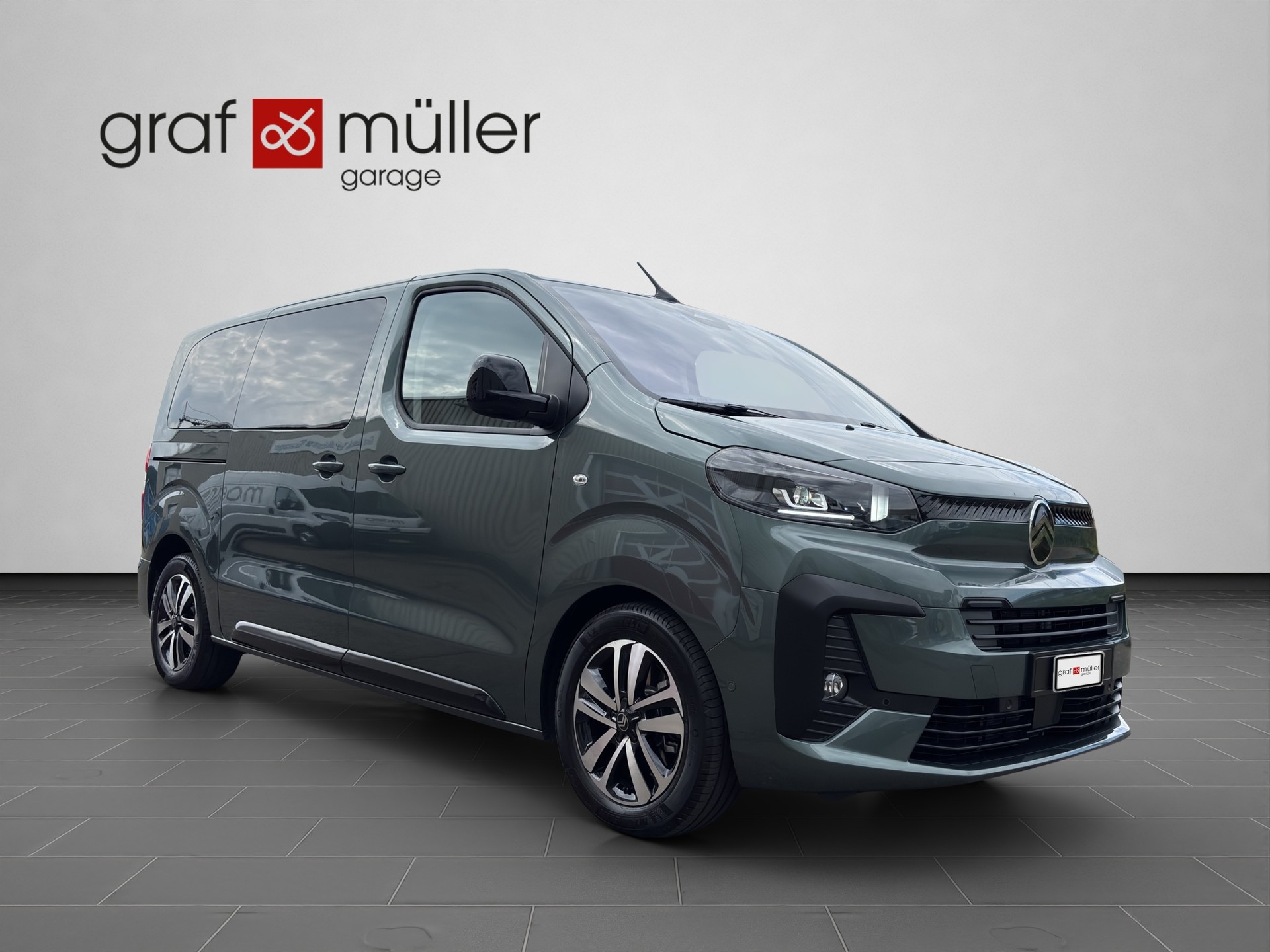 CITROEN Spacetourer 2.2 BlueHDi You M EAT8-image-23