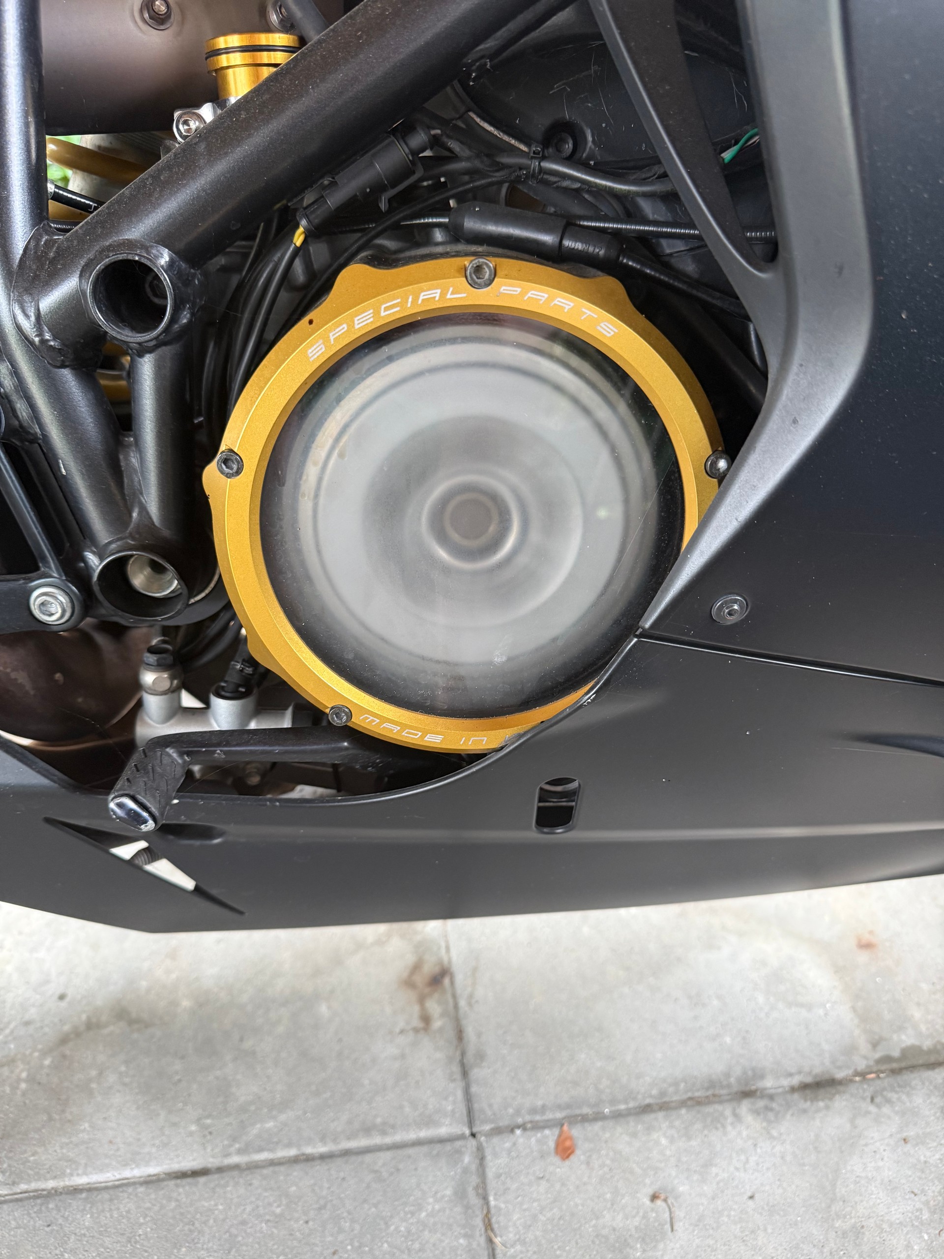 DUCATI 848 Superbike Dark-image-3