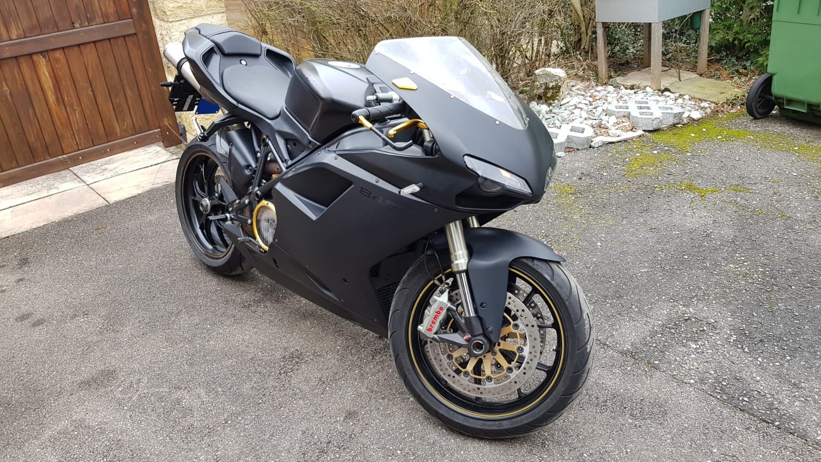 DUCATI 848 Superbike Dark-image-2