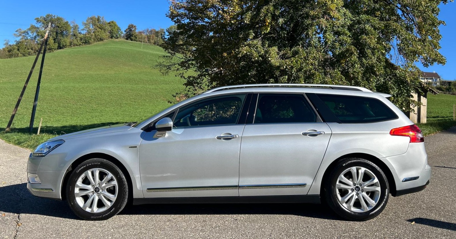 CITROEN C5 Tourer 1.6 Turbo Exclusive Automatic-showroom-element-1
