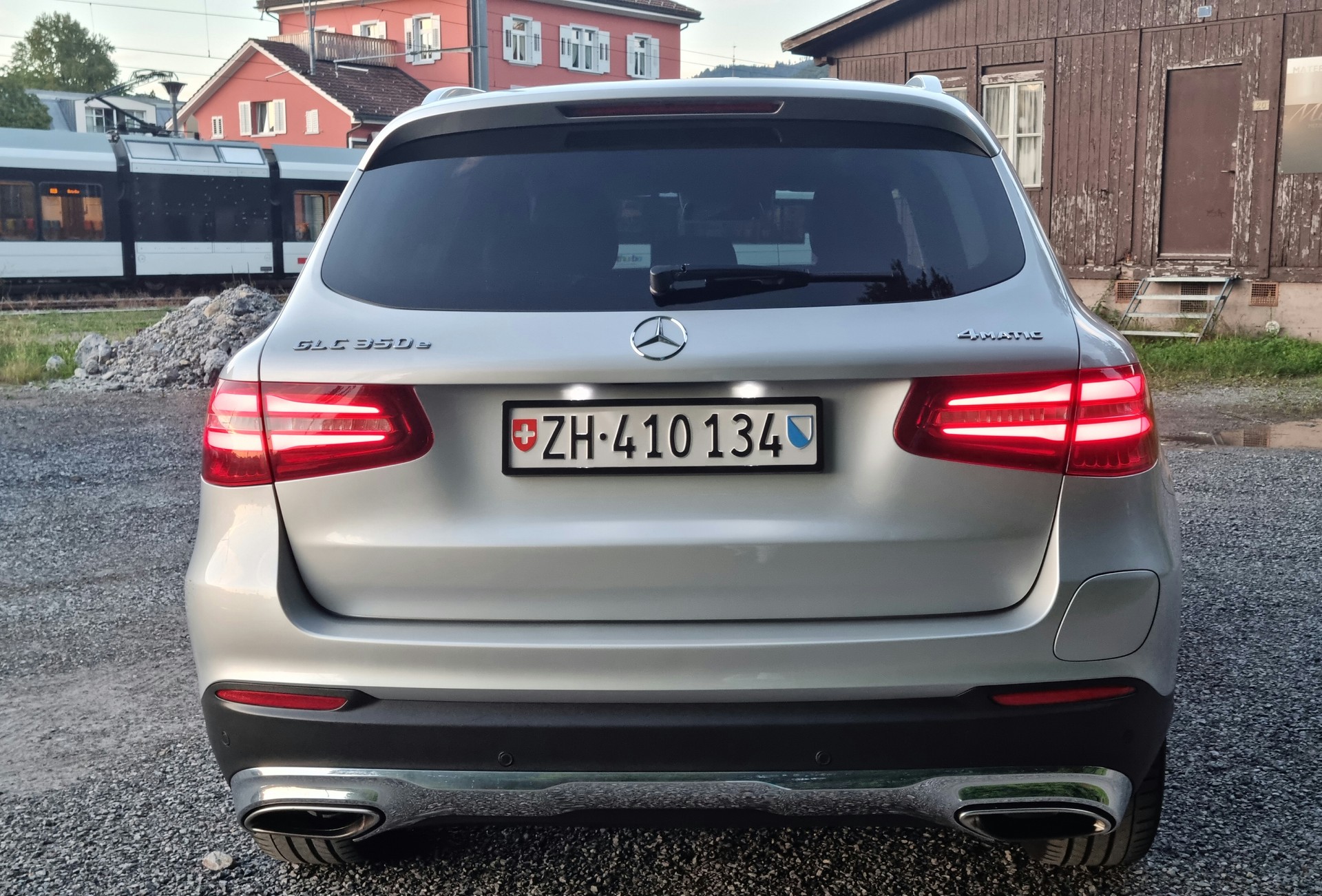 MERCEDES-BENZ GLC 350 e Exclusive 4Matic 7G-Tronic-image-13
