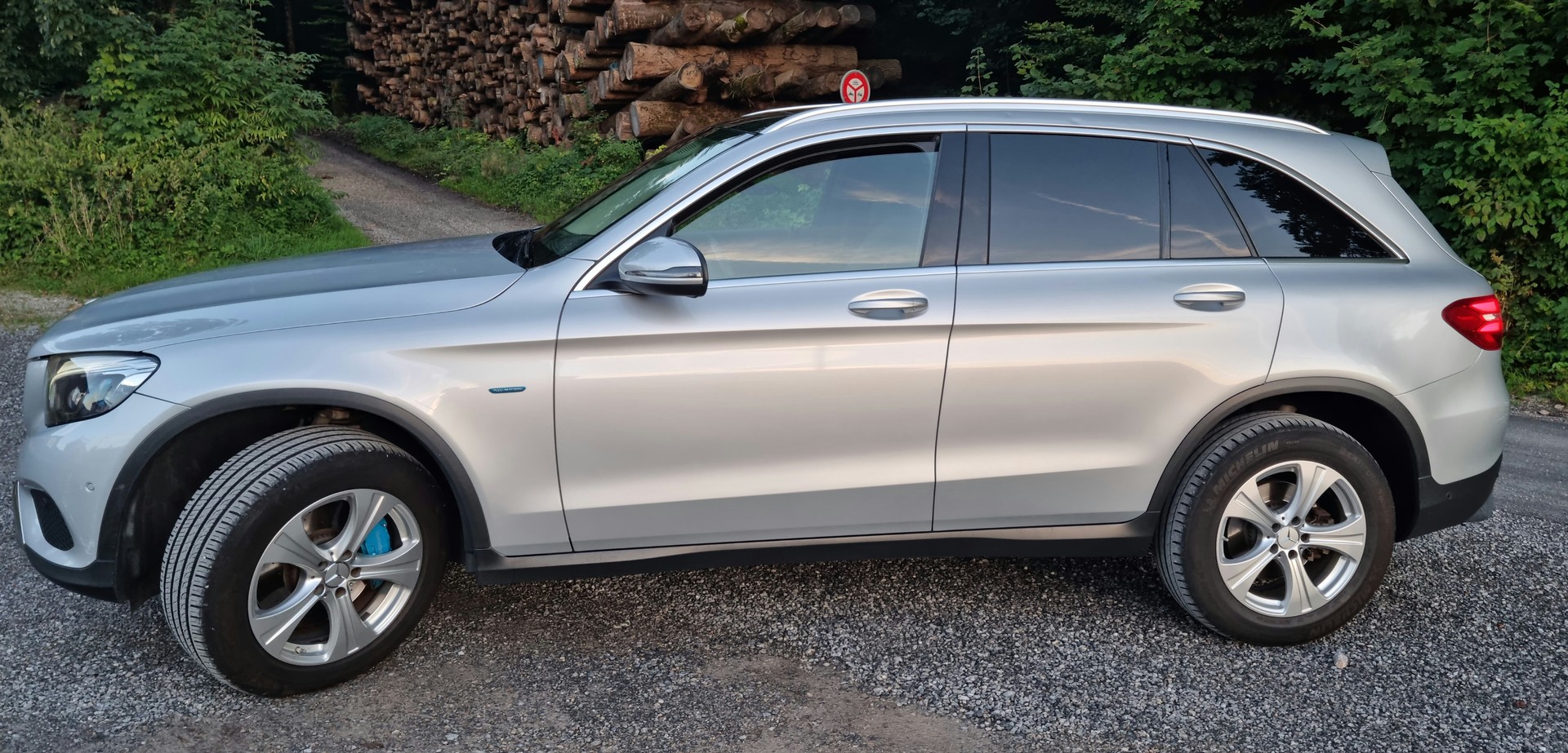 MERCEDES-BENZ GLC 350 e Exclusive 4Matic 7G-Tronic-image-7