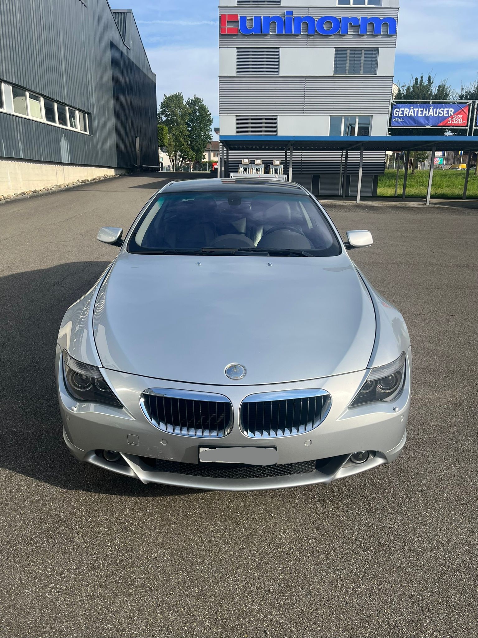BMW 630i-image-2