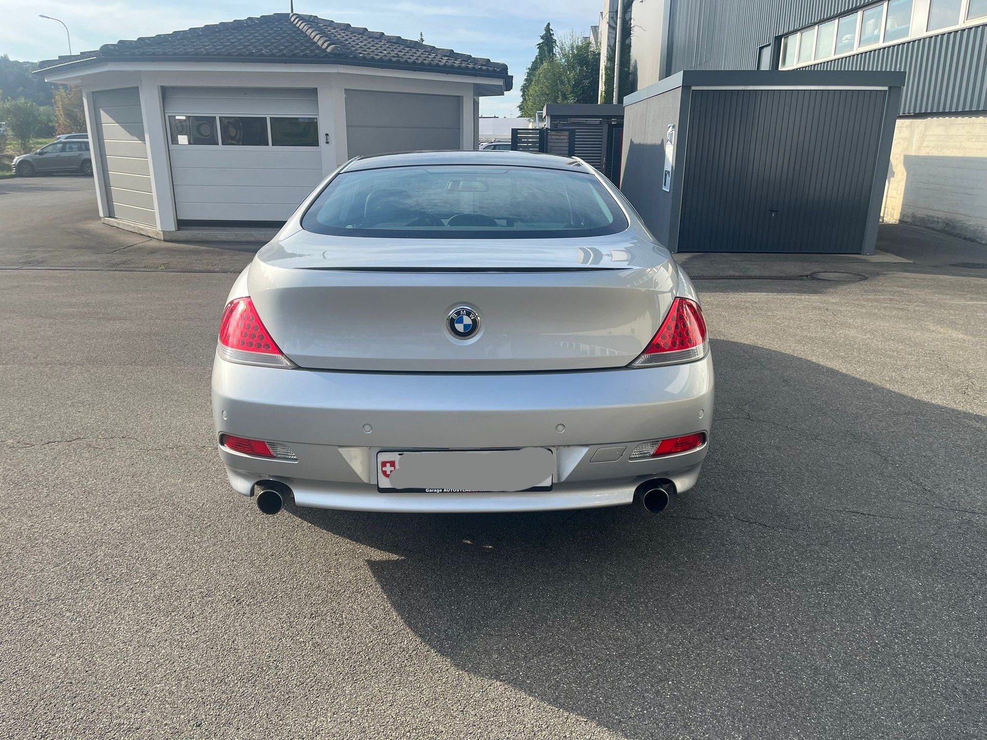 BMW 630i-image-1