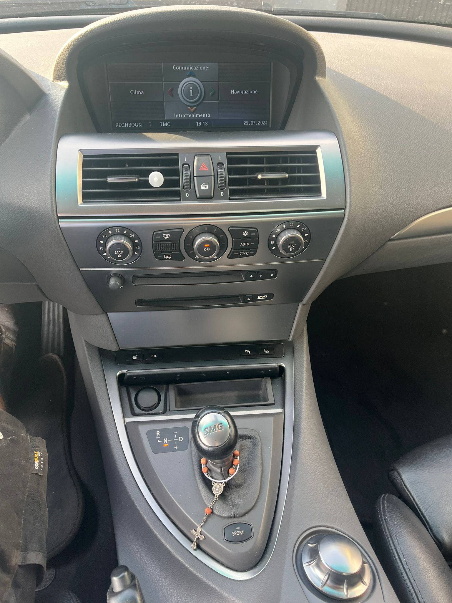 BMW 630i-image-7