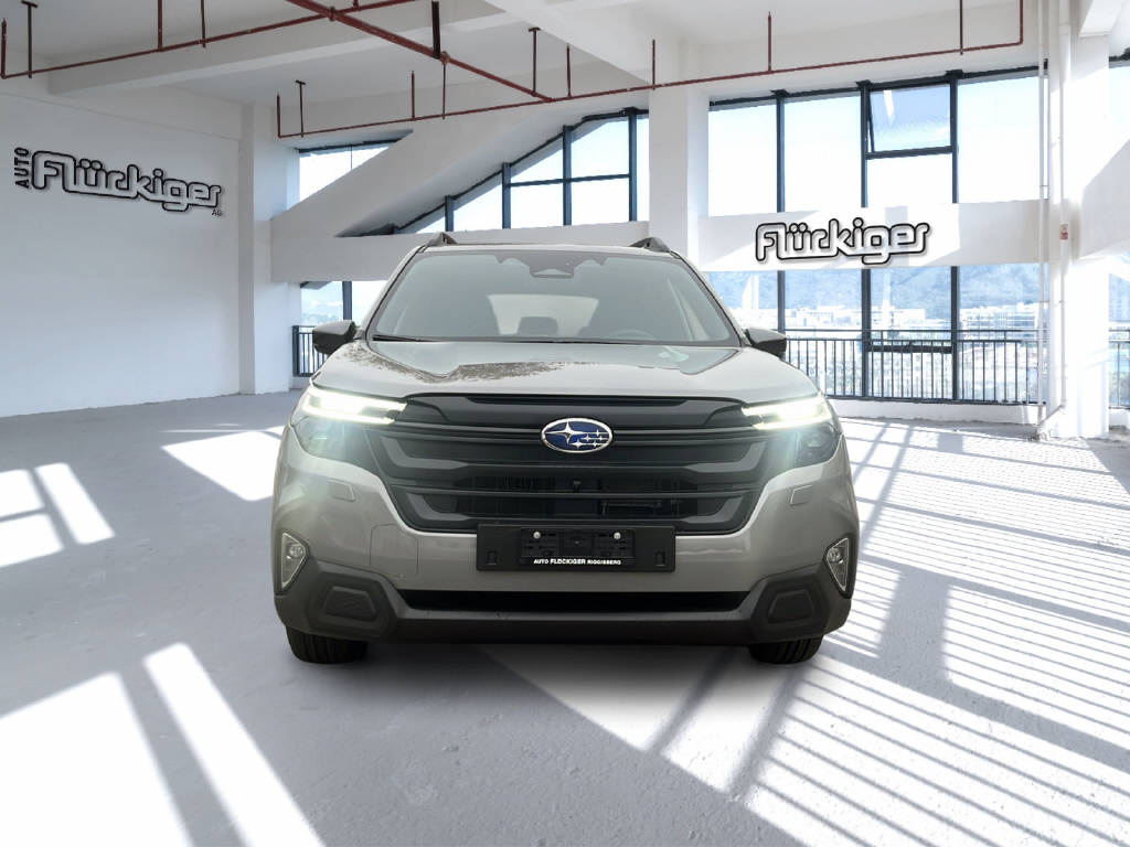 SUBARU Forester Station 2.0i e-Boxer Swiss Plus-image-7