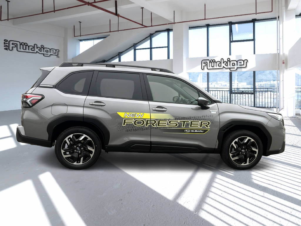SUBARU Forester Station 2.0i e-Boxer Swiss Plus