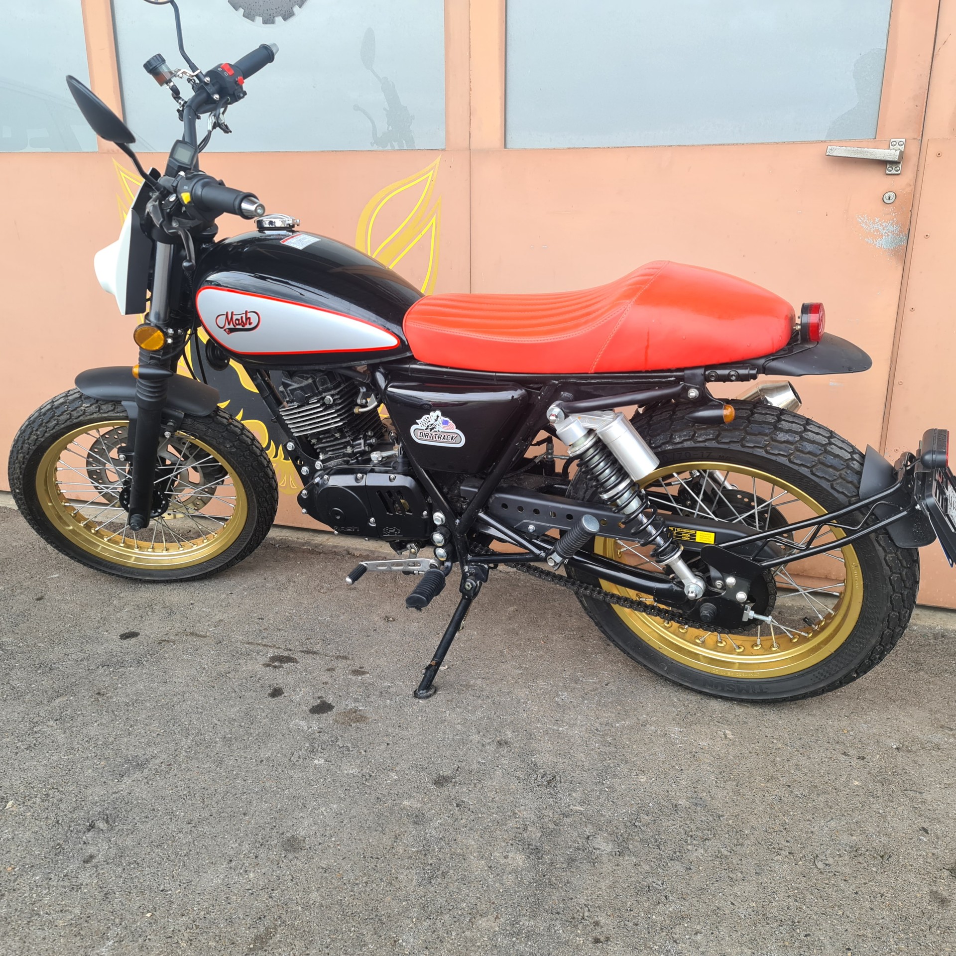 MASH 125 Dirt Track-image-1