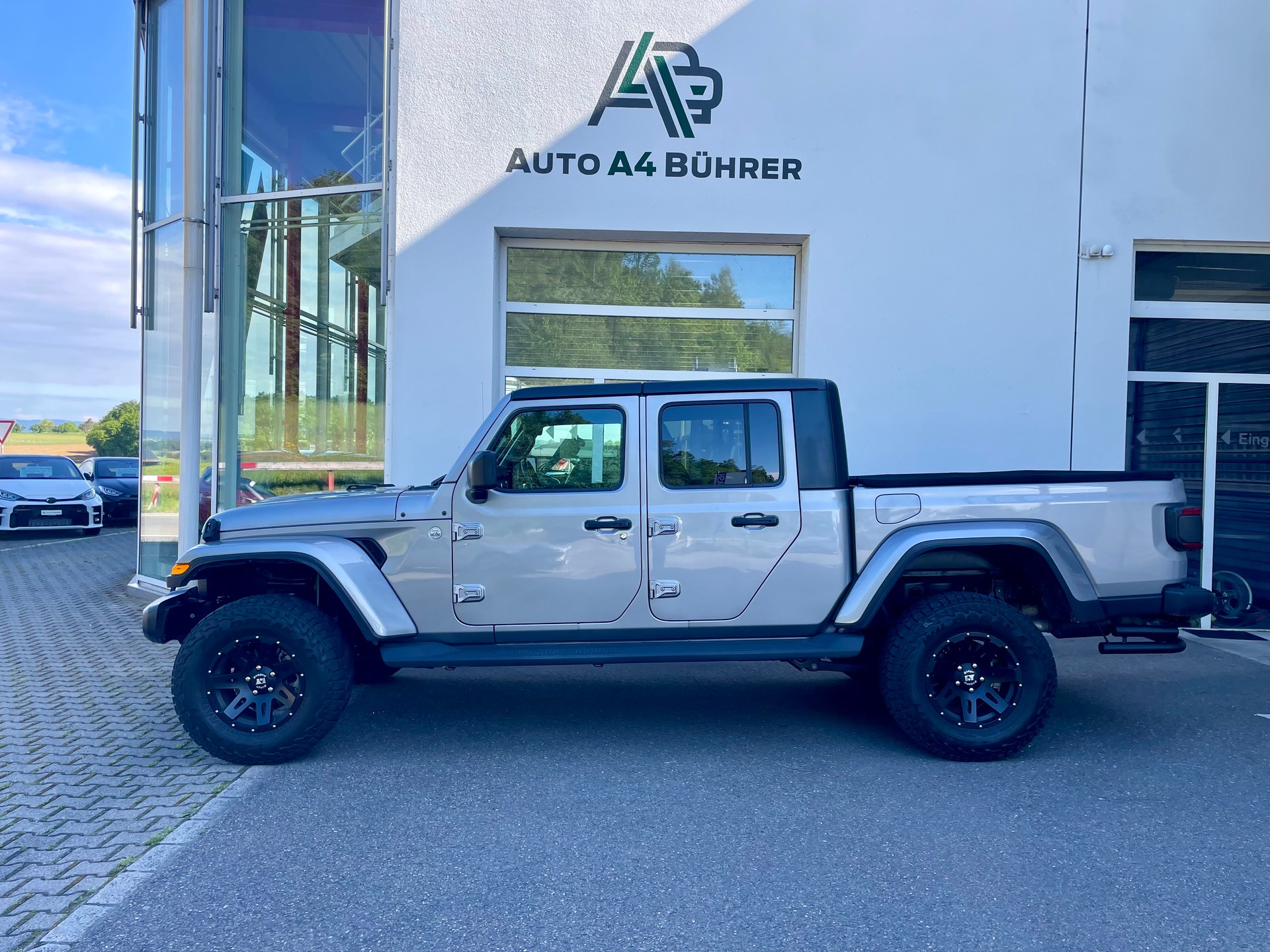 JEEP Gladiator 3,6i V6 Overland Trail Rated 4x4 284PS 100% Benziner