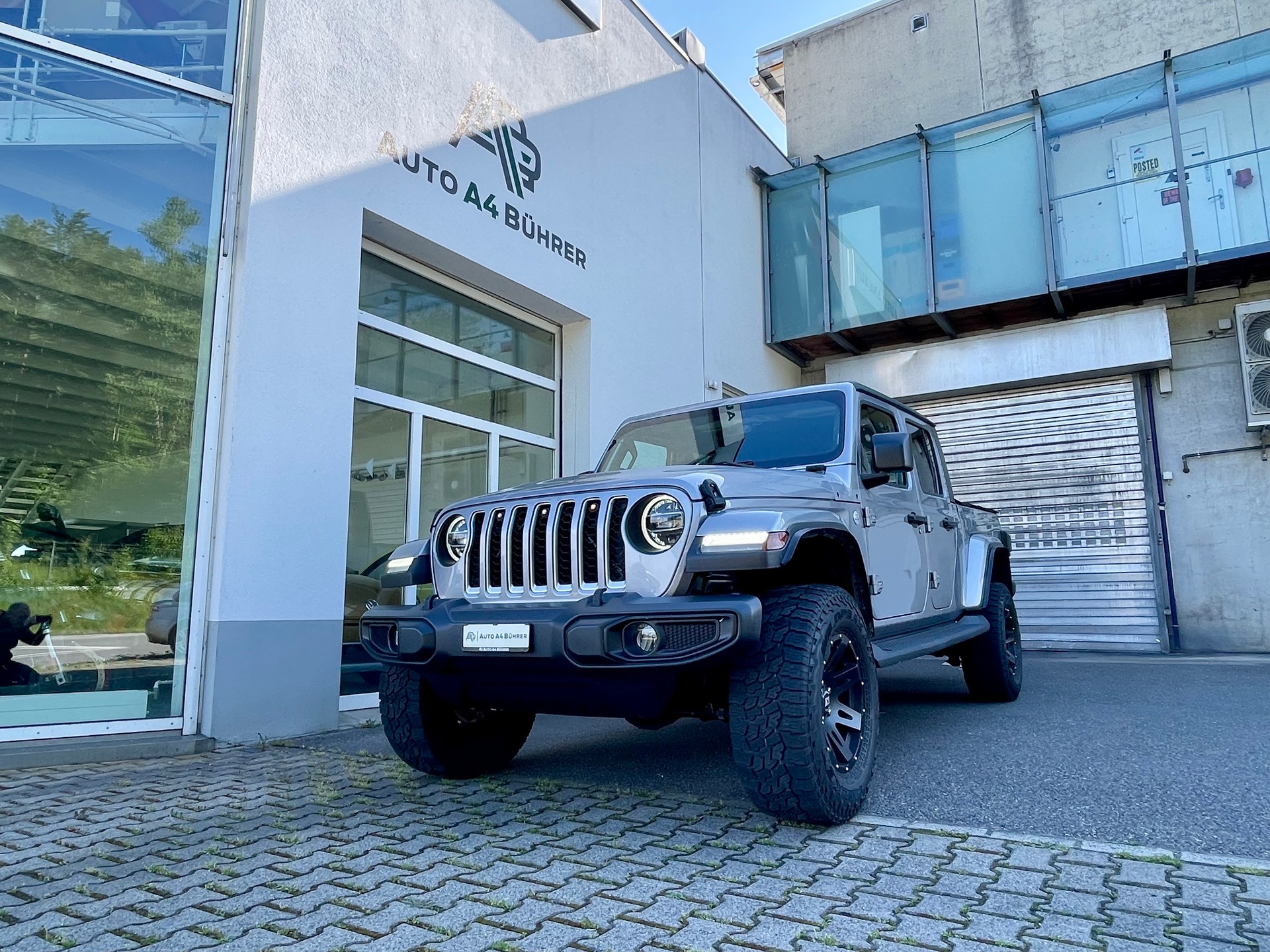 JEEP Gladiator 3,6i V6 Overland Trail Rated 4x4 284PS 100% Benziner-image-7