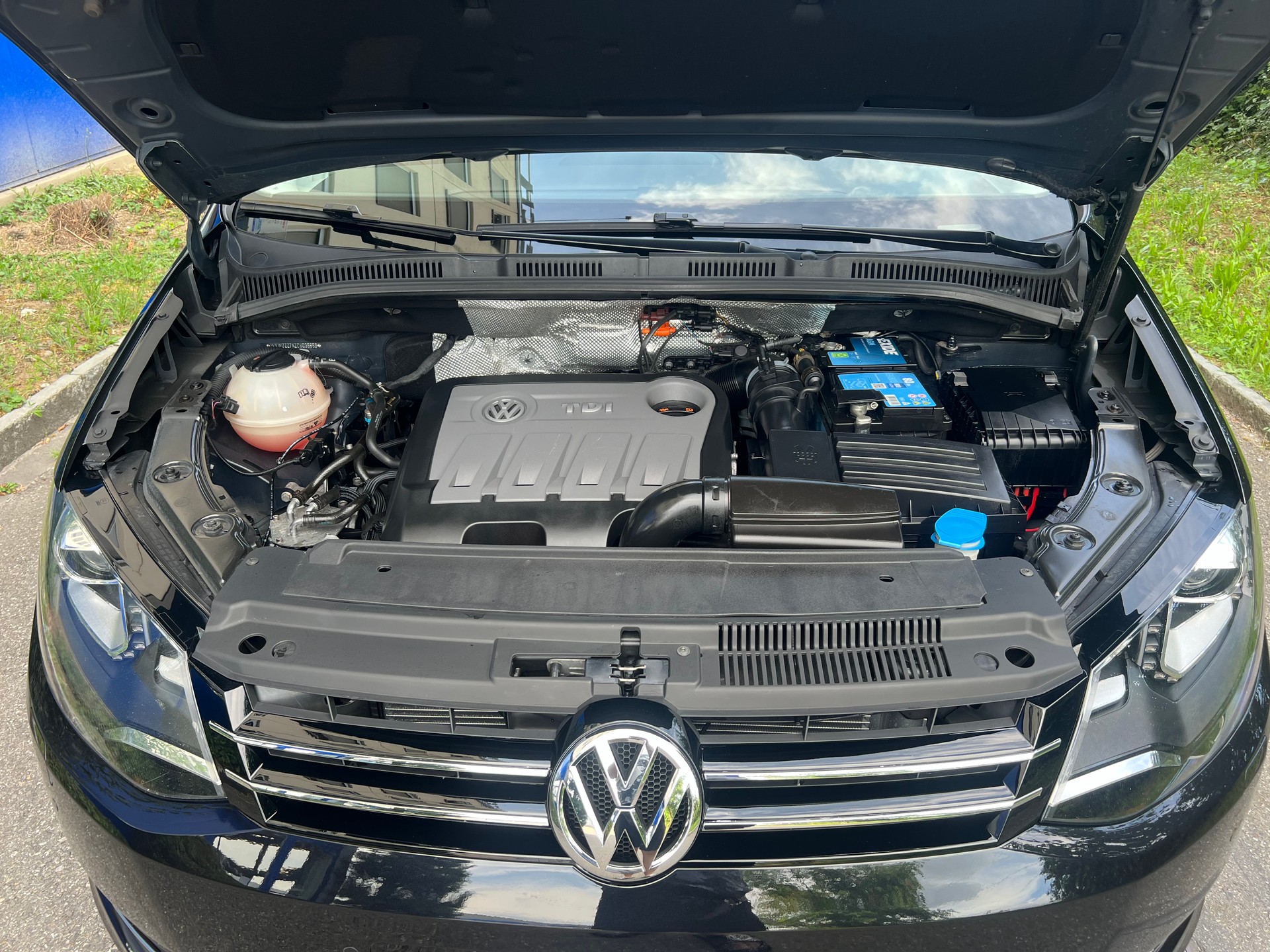 VW Sharan 2.0 TDI BMT Sports Line 170PS 4Motion-image-5
