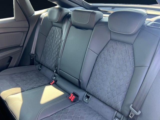 AUDI Q4 Sportback e-tron 50 quattro-image-13