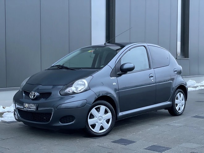 TOYOTA Aygo 1.0 Linea Luna Cool Multimode-image-4