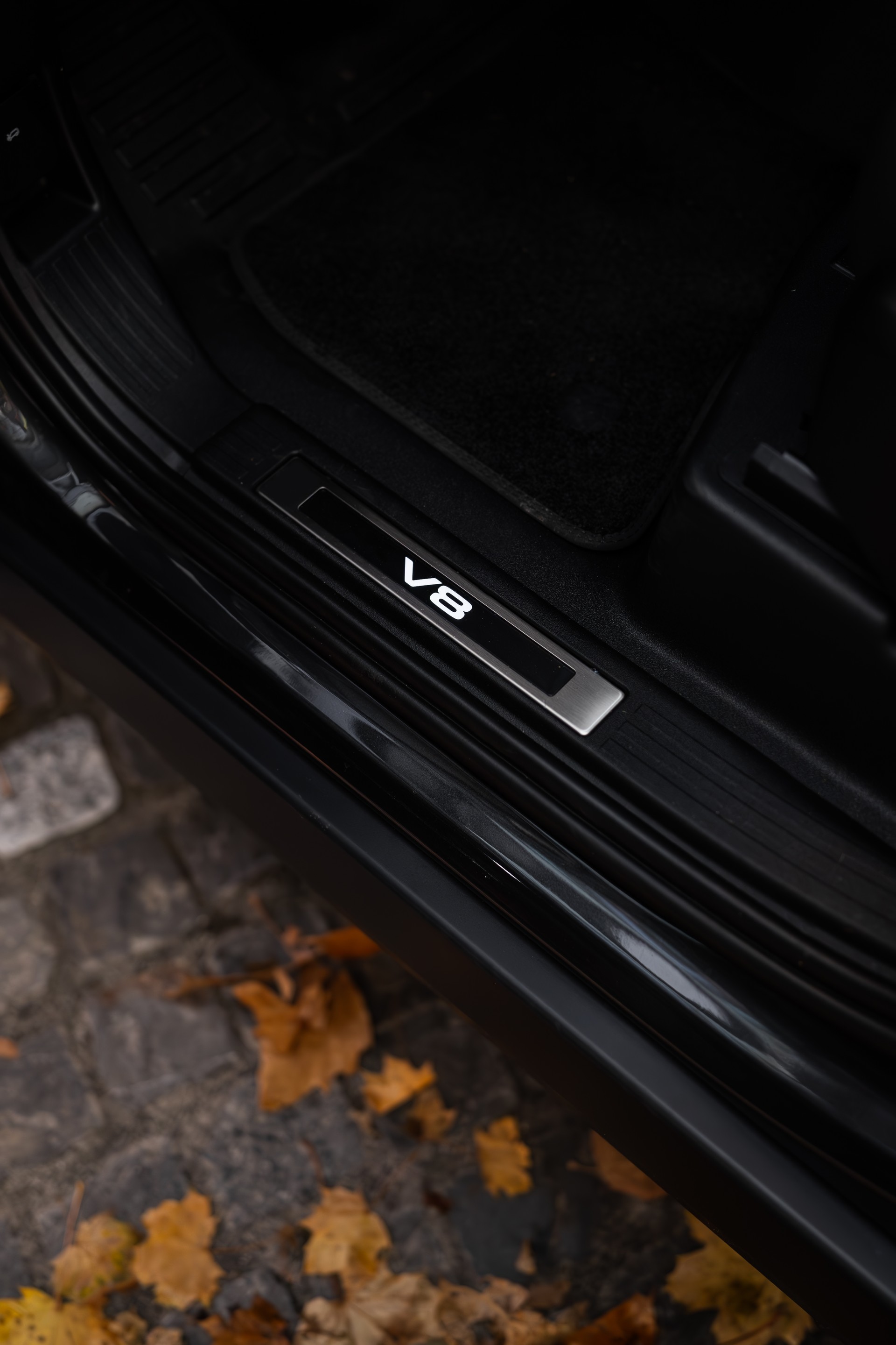 LAND ROVER Defender 110 525 V8 5.0 Carpathian Edition AT8 | Vollausstattung-showroom-element-2
