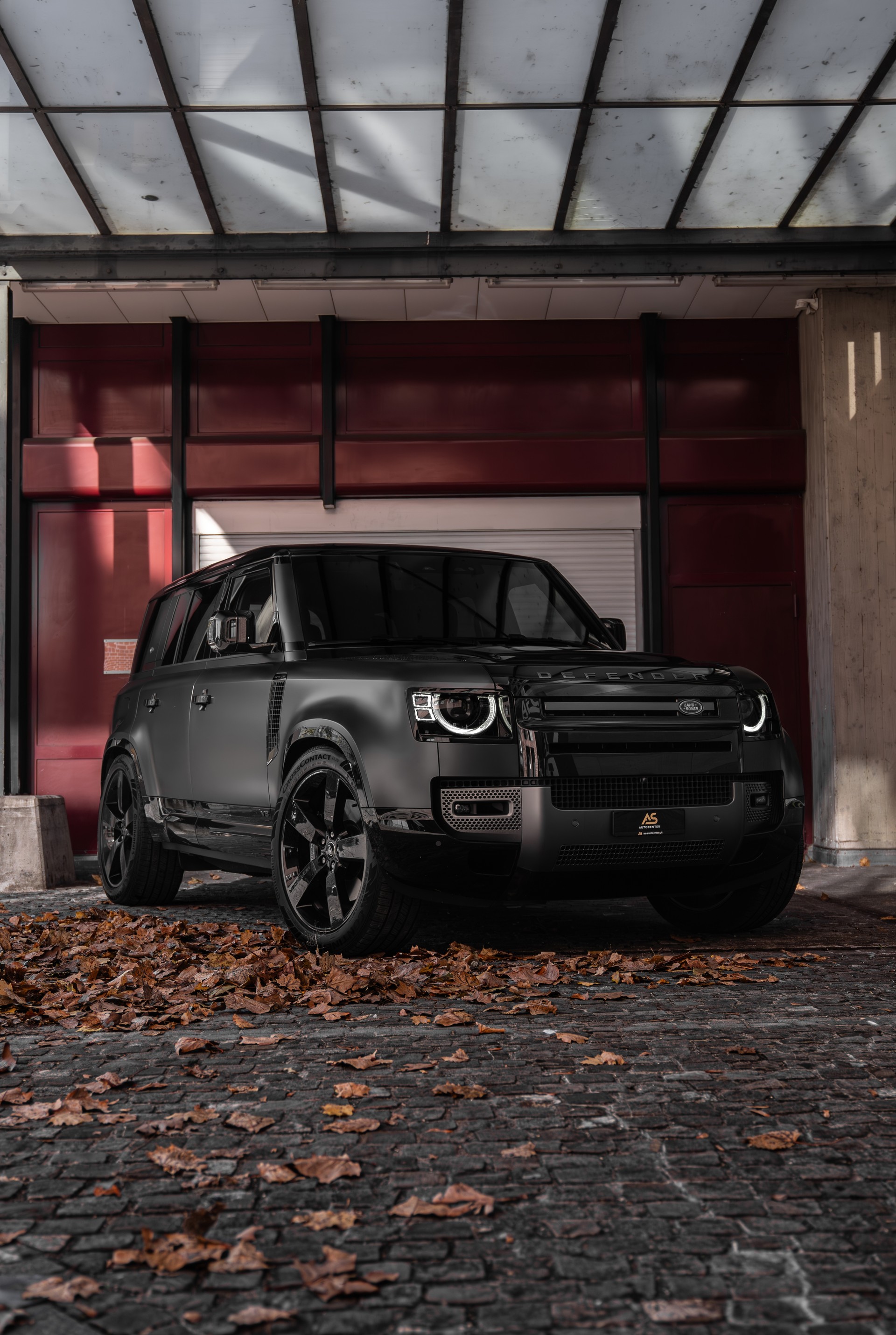 LAND ROVER Defender 110 525 V8 5.0 Carpathian Edition AT8 | Vollausstattung