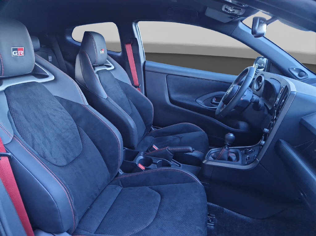 TOYOTA GR Yaris 1.6 Turbo Sport 4x4 47000/000-image-9